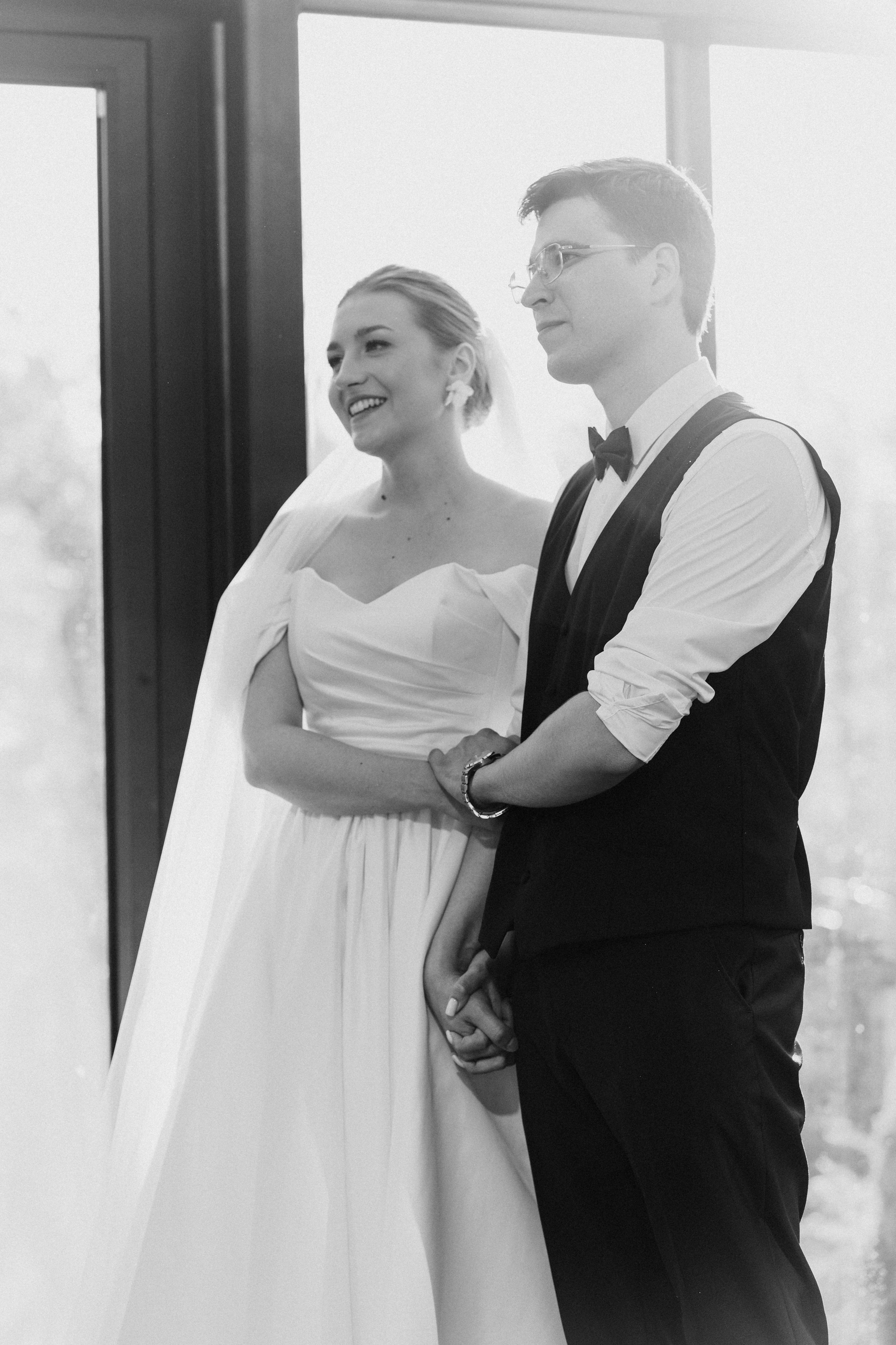 Evgenii & Natalia. Я — Алёна и я фотографирую красиво (е)