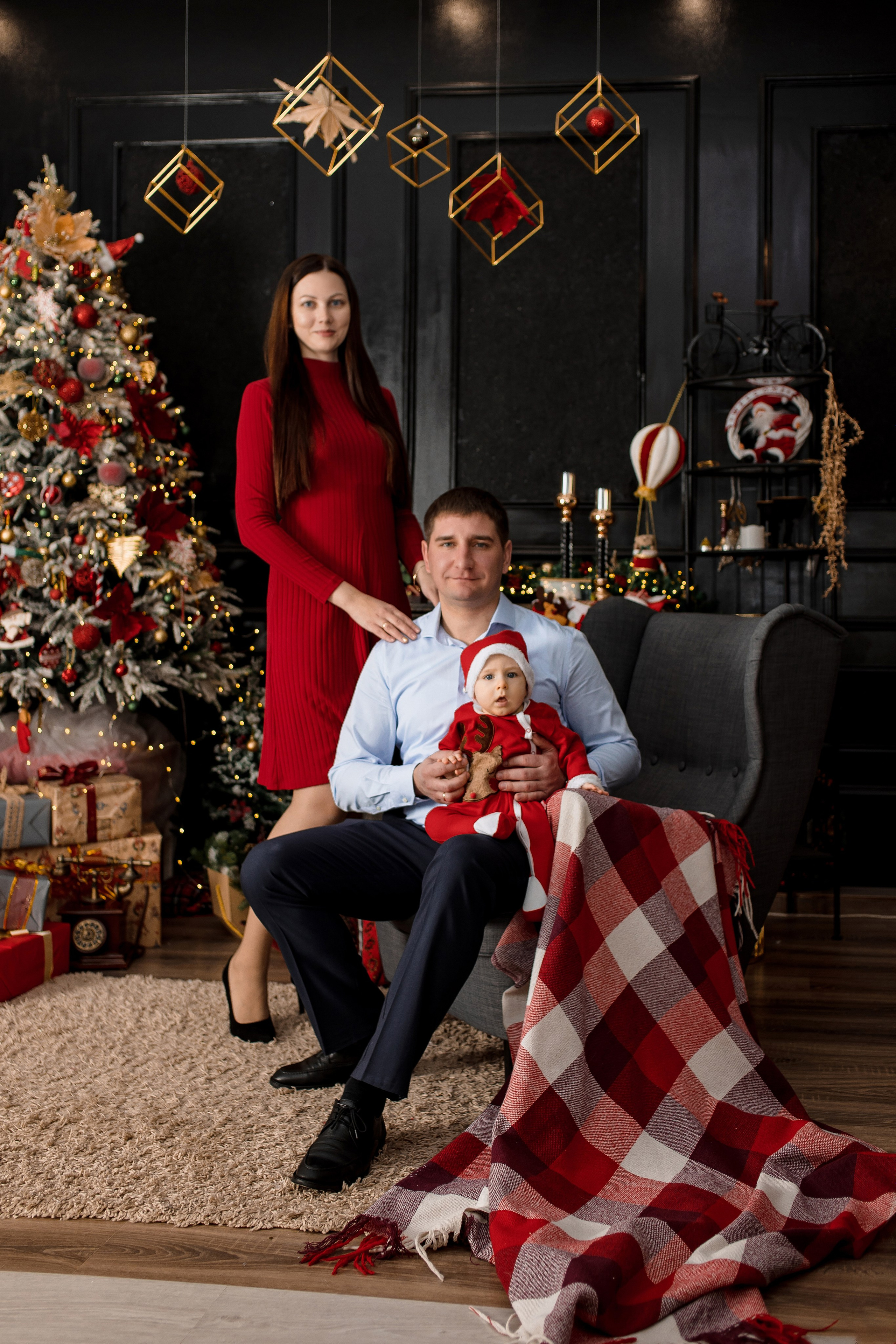 Алиса с семьёй. Свадебный и семейный фотограф в Каспийске Алёна Нурмагомедова