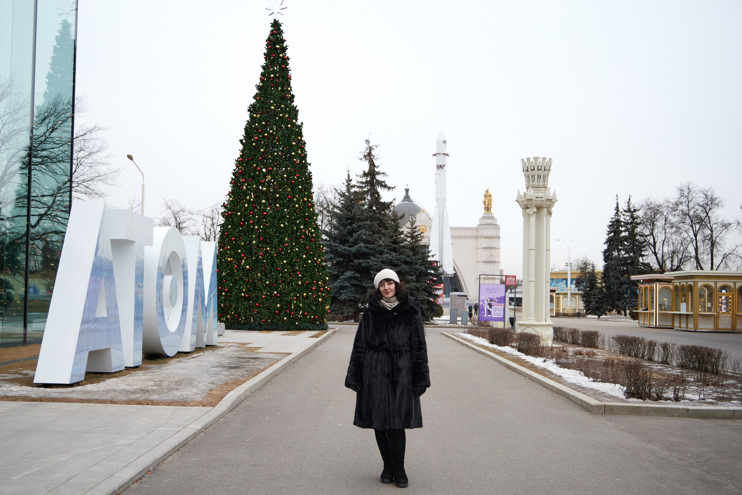 На ВДНХ. Предметный и контентный фотограф в Москве Курочкина Оксана