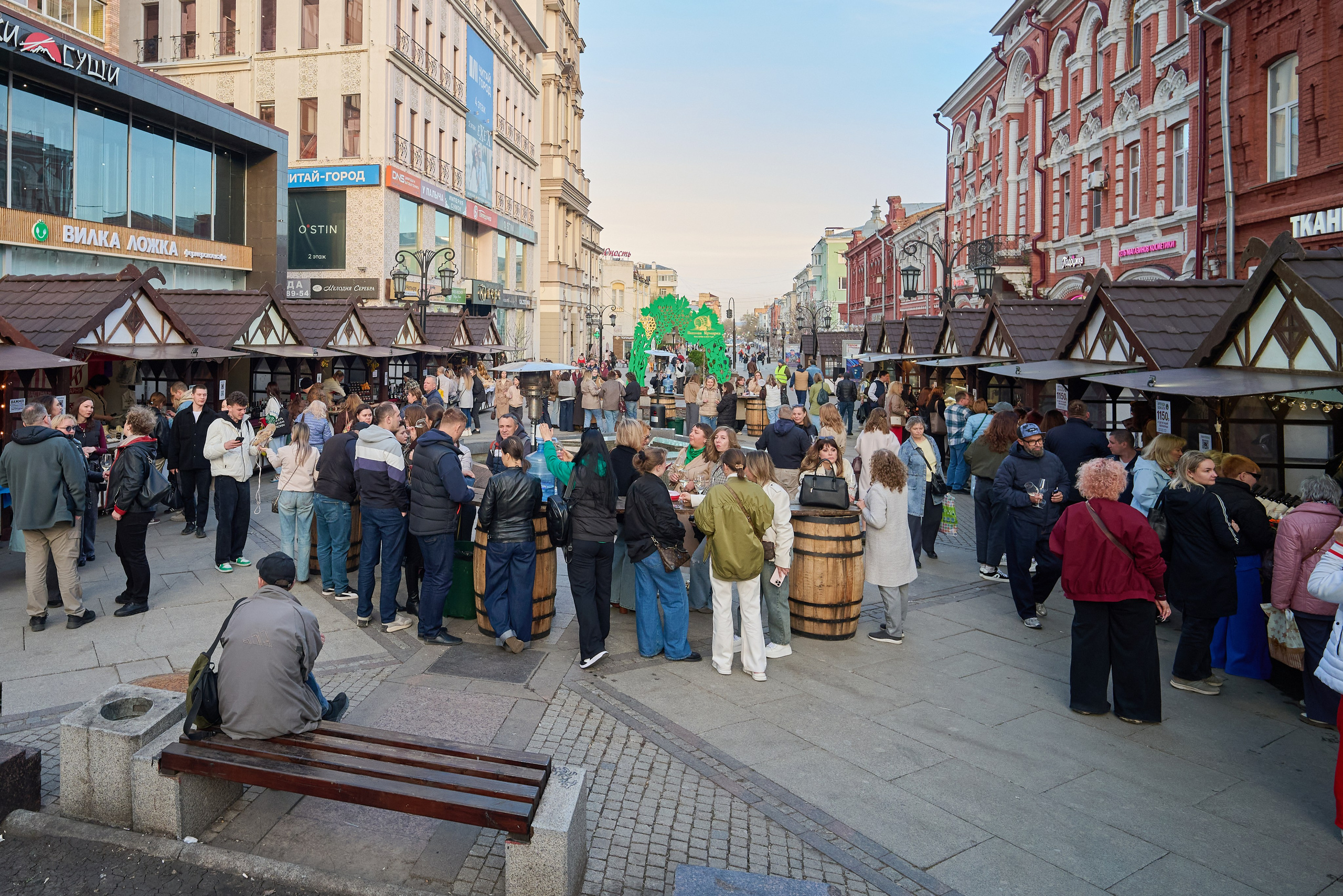 Винная ярмарка (апрель 2026). Фотограф в Самаре