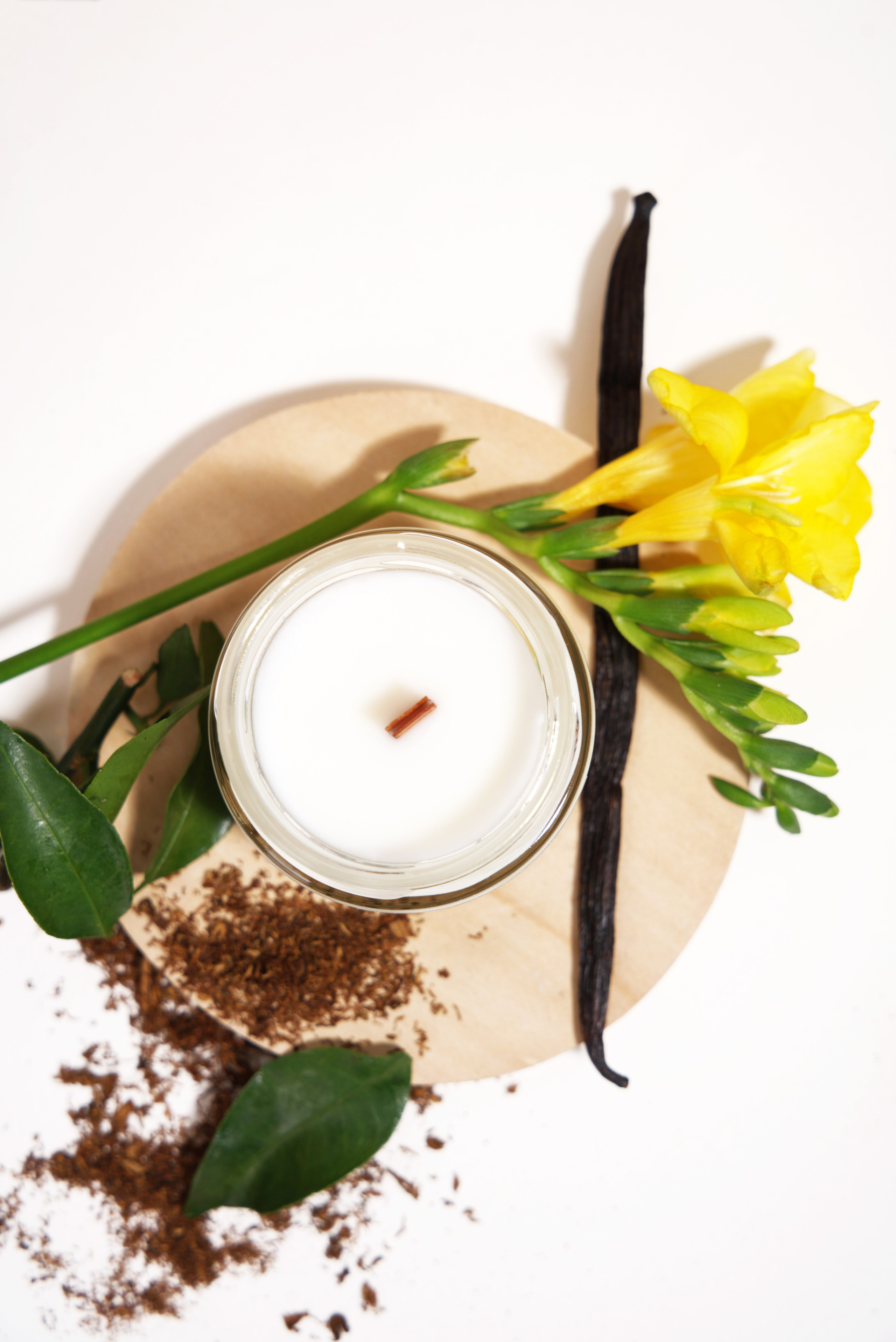 Свечи, диффузоры. Предметная съёмка в Москве. Предметный фотограф — Мария Кочнева