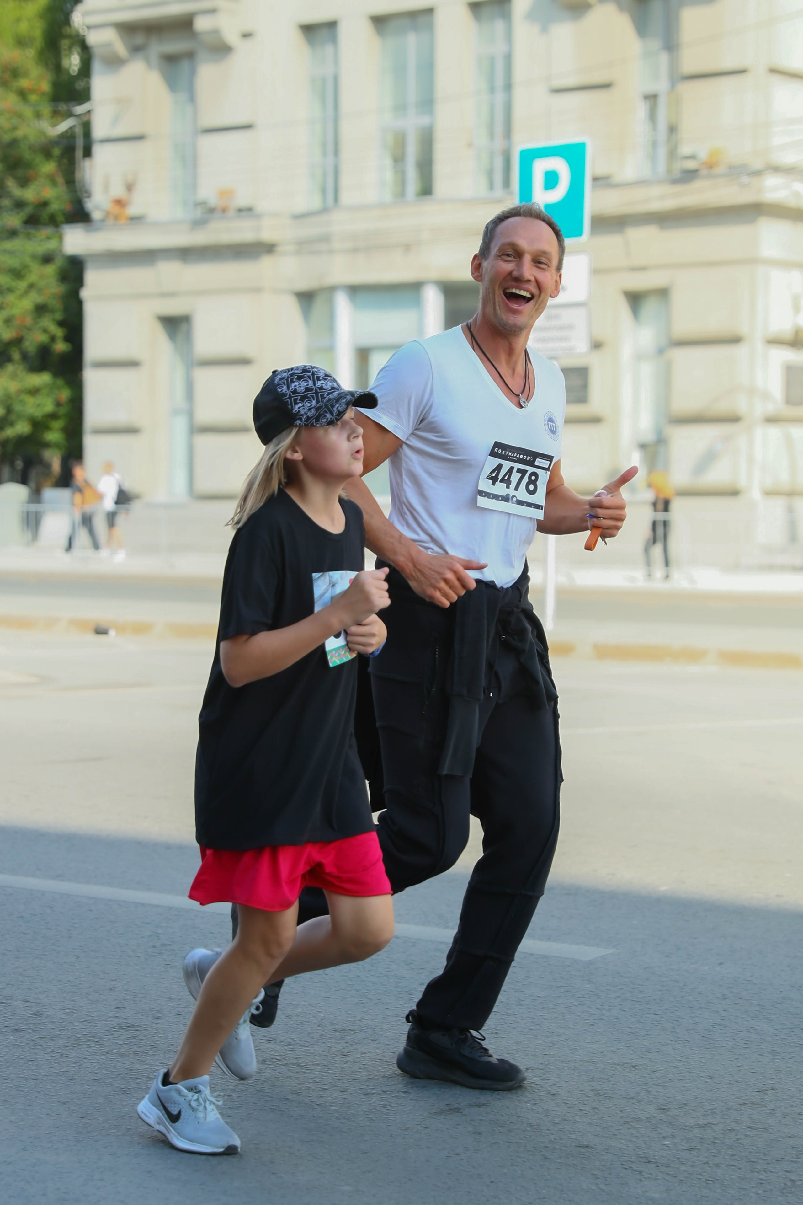 Полумарафон А. Раевича 2025. Репортажный фотограф в Новосибирске Алена Помазунова