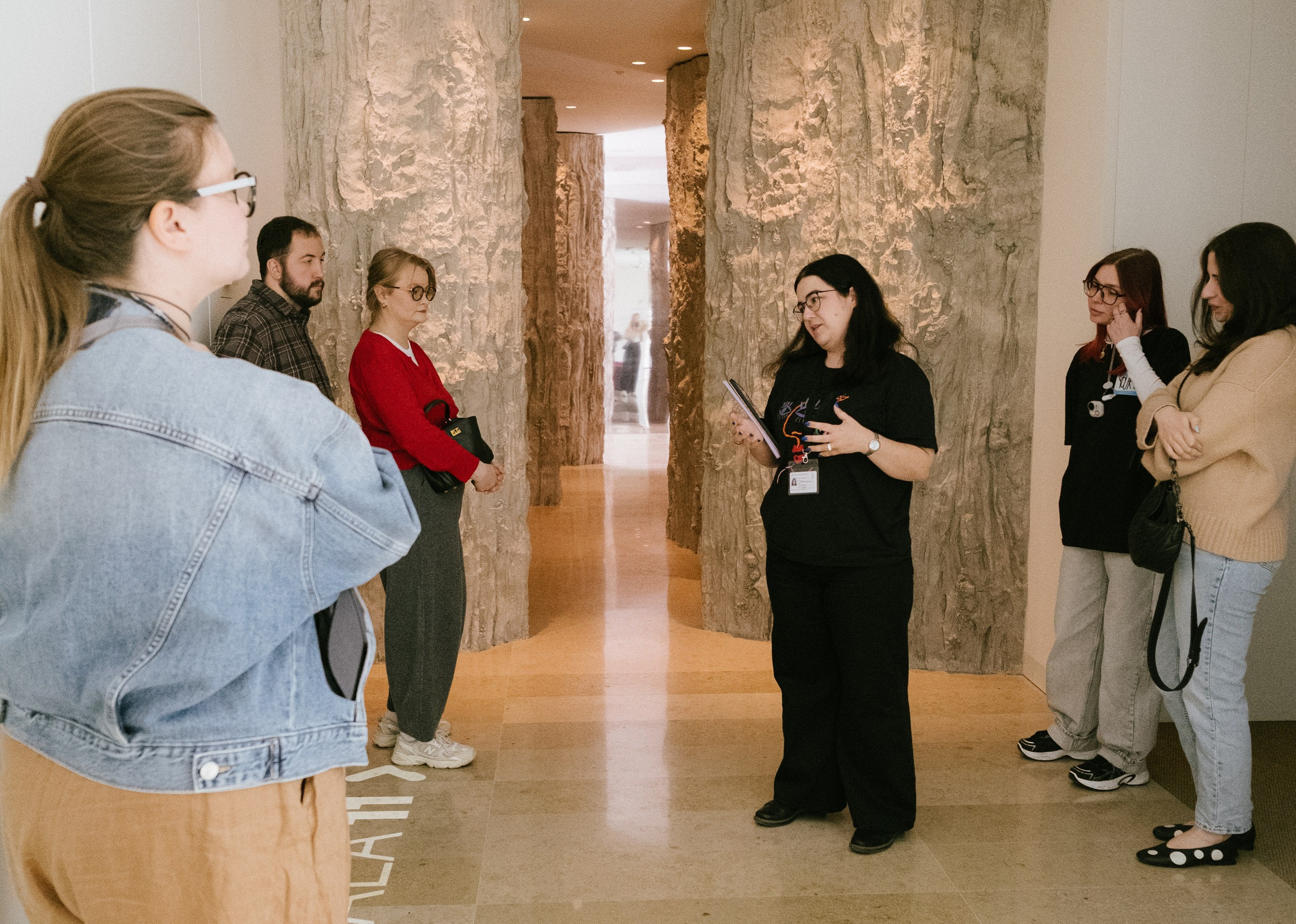 Hortensia Herrero Museum Tour with Alexandra Smyshlyaeva. Фотограф Татьяна Кваша