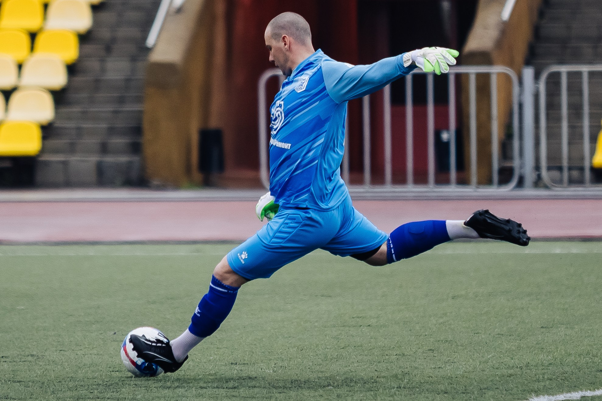 ФК «Металлург-Магнитогорск» — ФК «Триумф» // 03.05.25. Денис Прохоров Фотограф в г. Магнитогорск