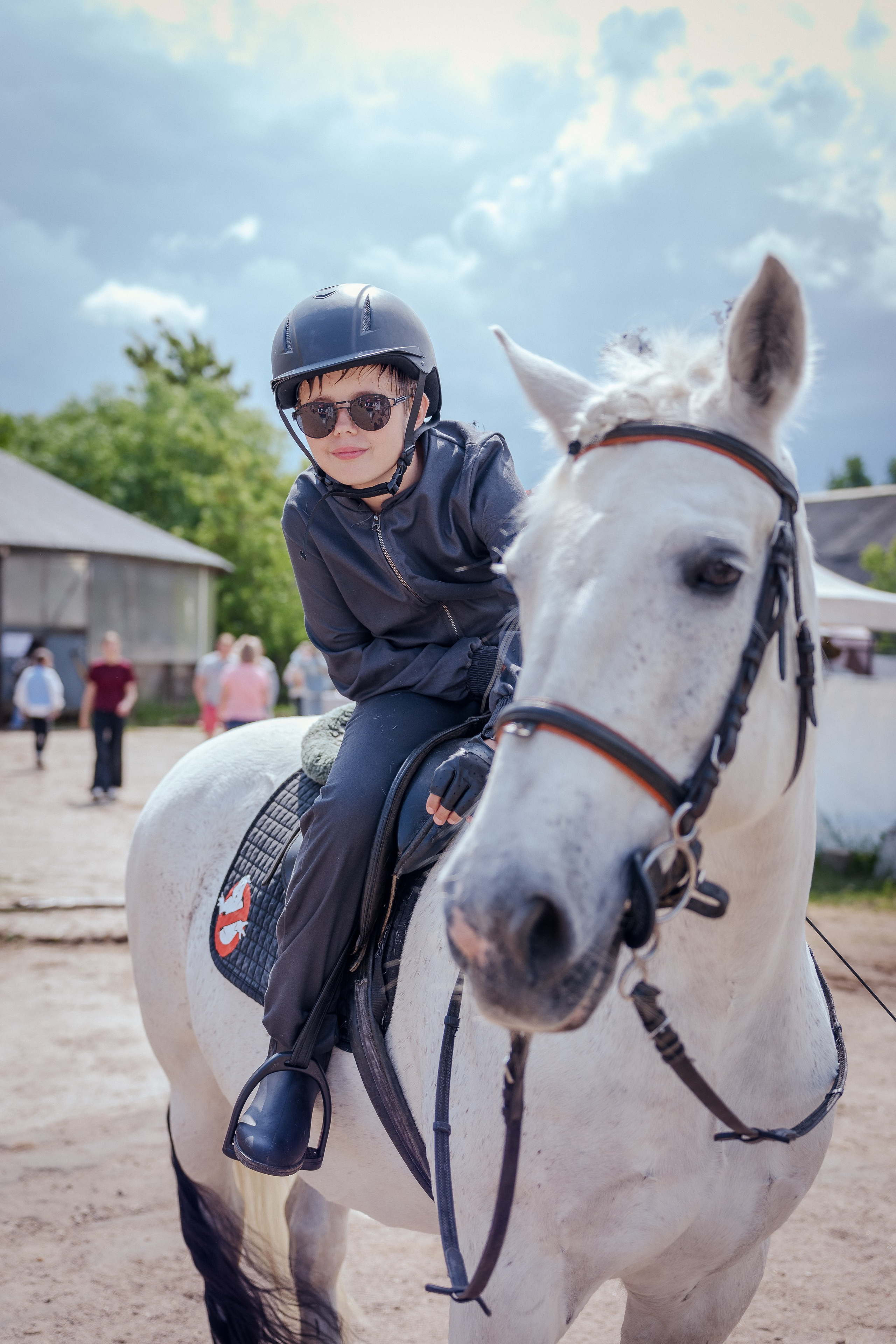 Конный клуб Горки. Портретный и семейный фотограф в Москве/Видное