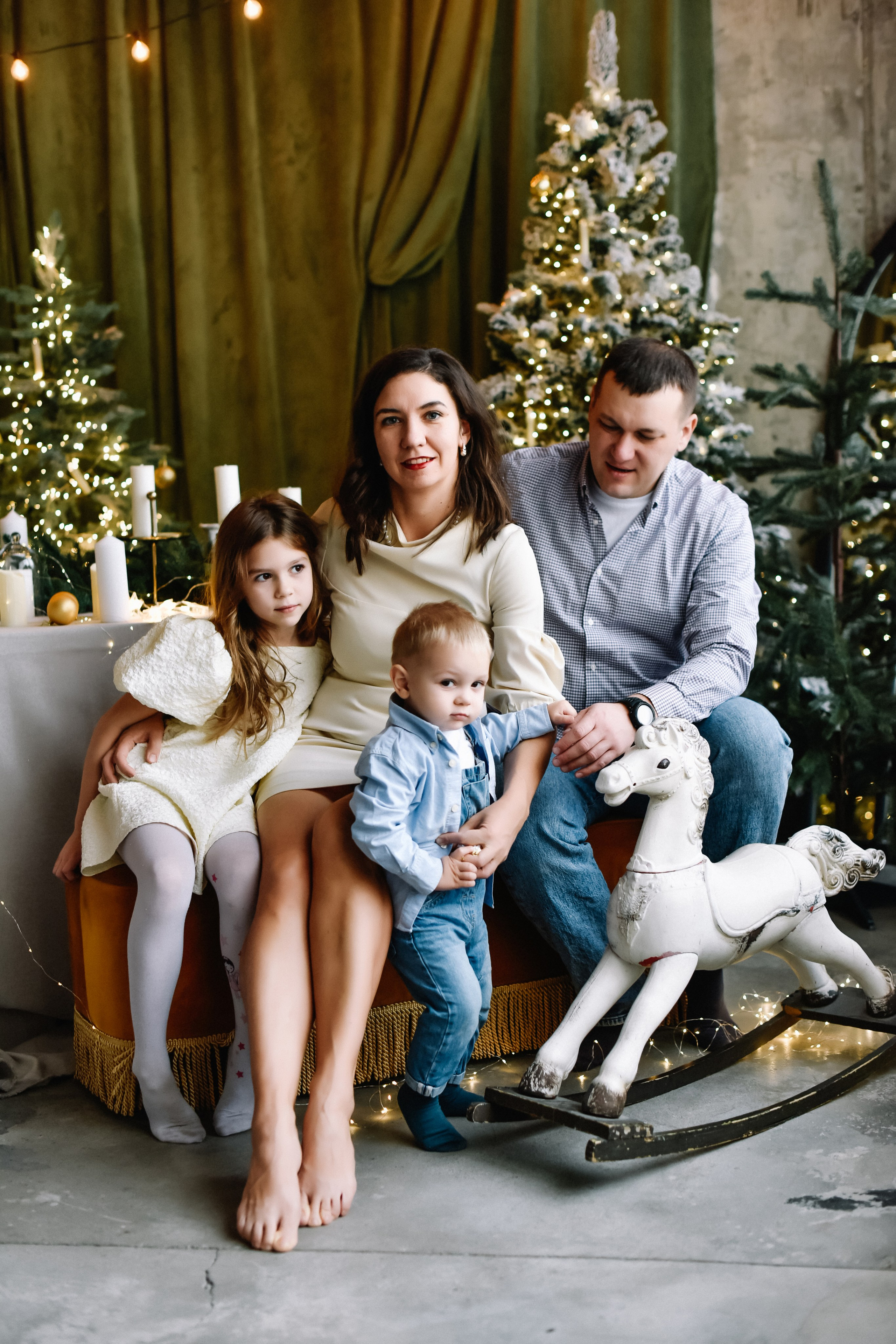 Семья Анастасии, Андрея, Тани и Вани