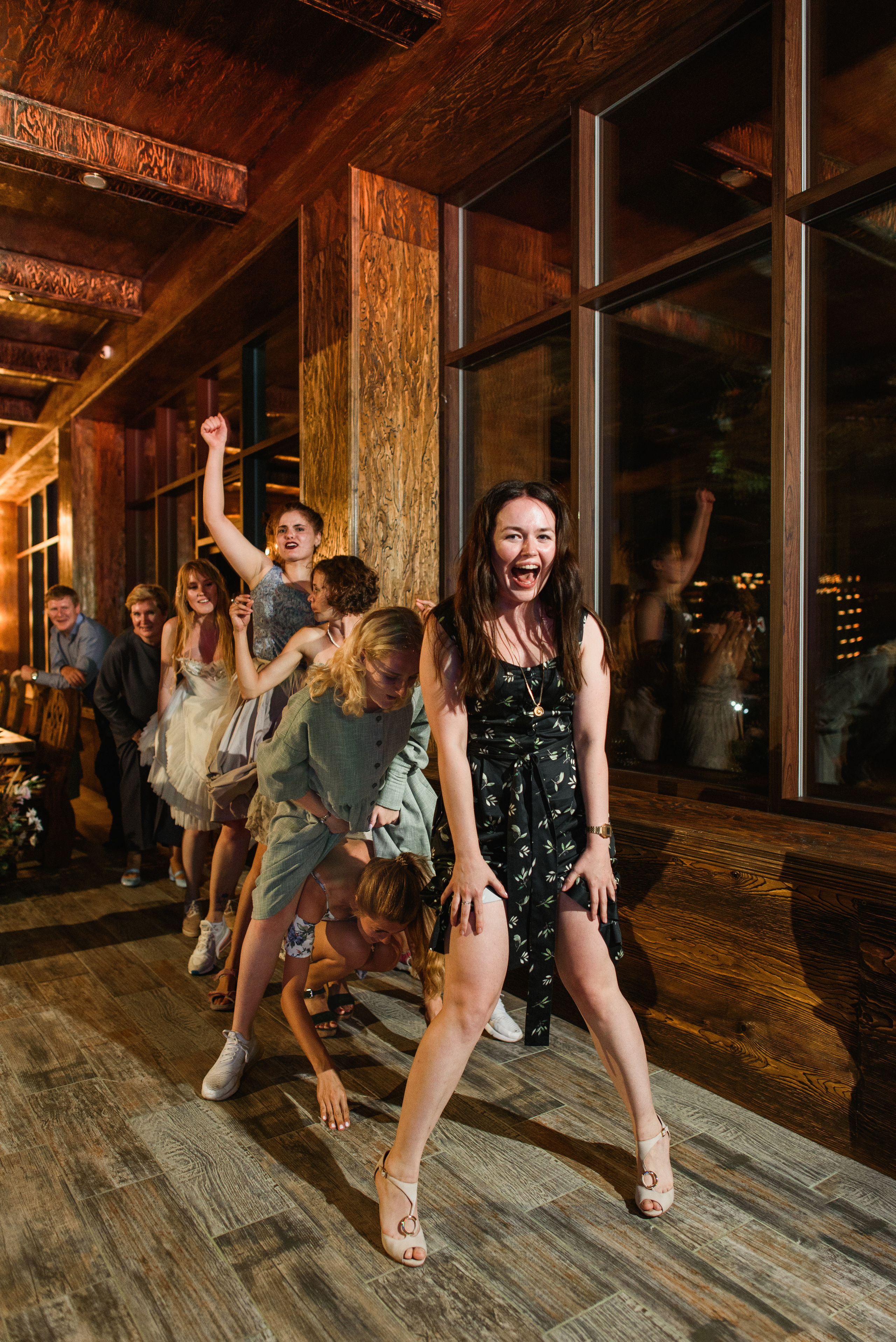 Свадебный фотограф Волгоград Волжский Сочи Домбай. Свадебный и travel фотограф в Волгограде, Сочи, Домбае, Европе