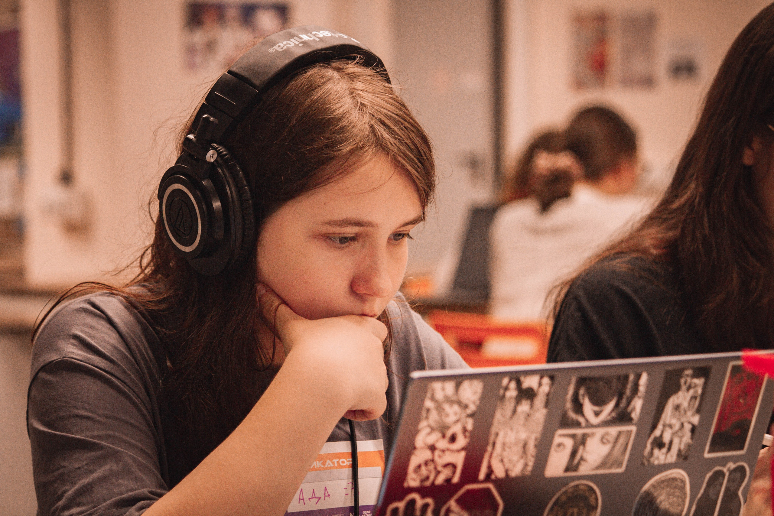 ЖЕНСКИЙ ГЕЙМДЖЕМ — Творческий сбор разработчиц. Создадим шедевр? Виталина и её фотоискусство