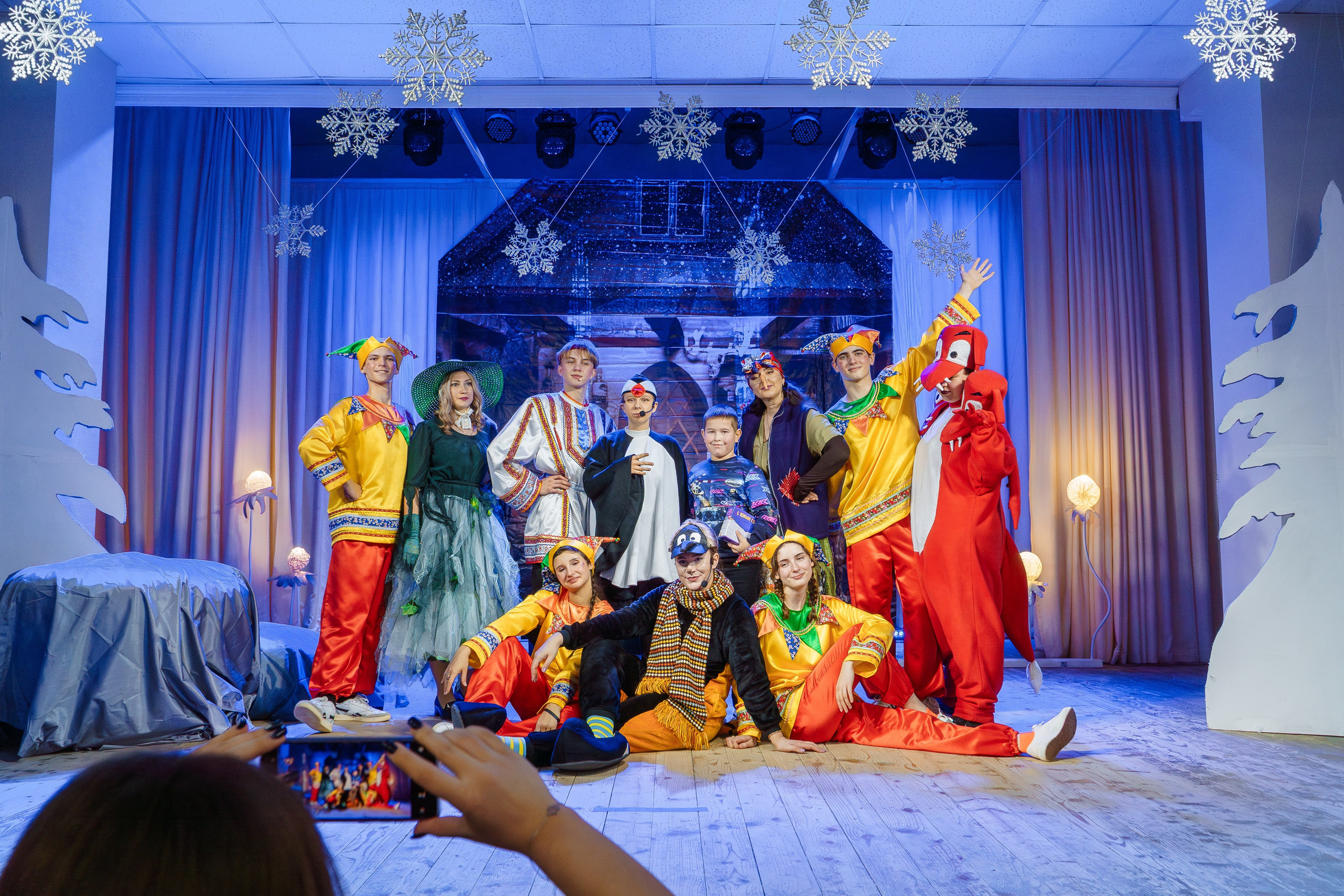 «Сказка о Новом годе и богатыре настоящем». Новотитаровский Дом культуры