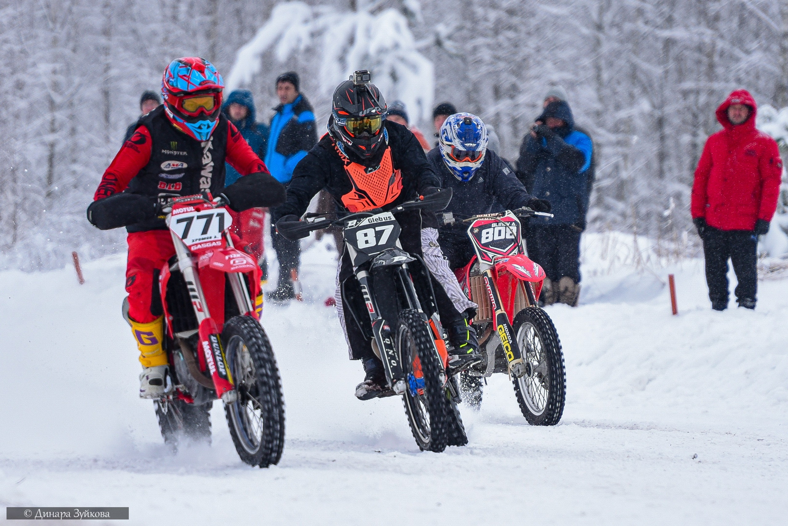 Новогодний мотокросс г. Вязники. Мотофотограф в Нижнем Новгороде Динара Зуйкова