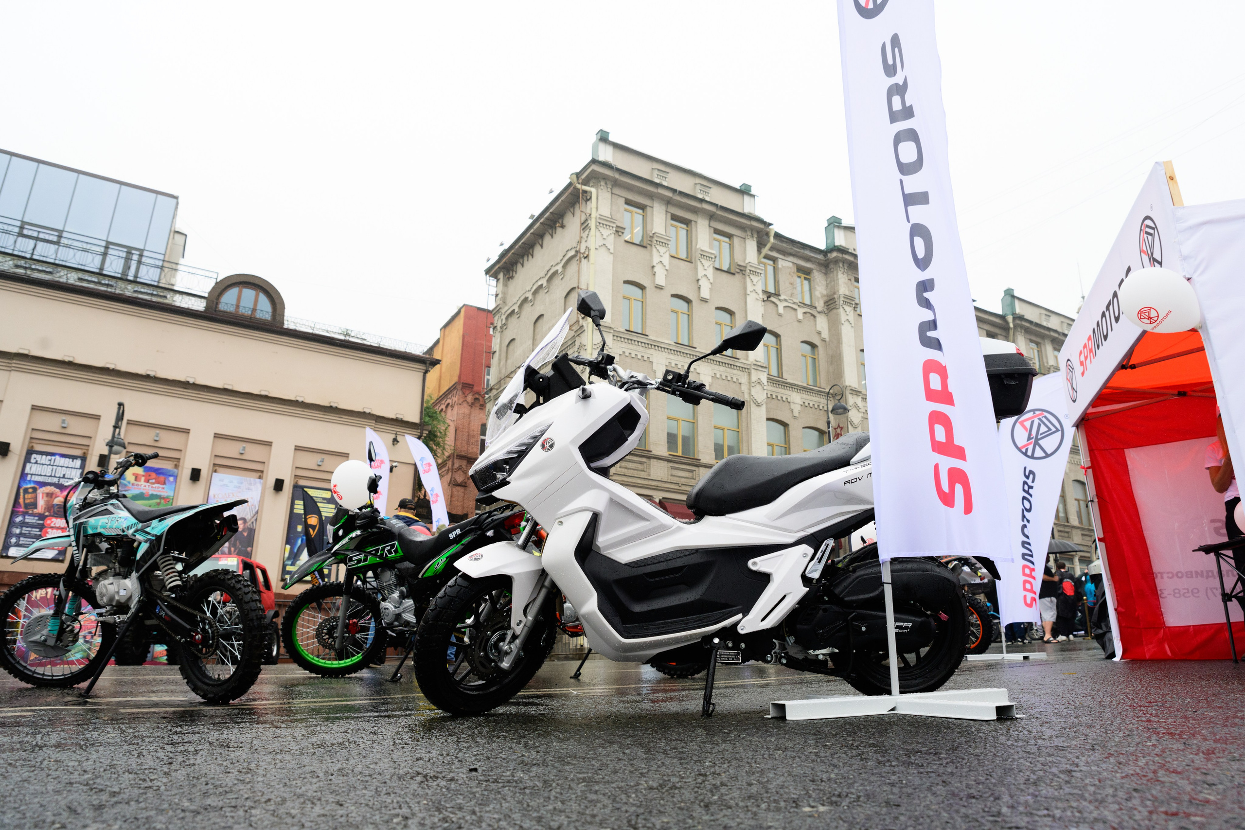 Автосалон 2026 SPR Motors. Репортажный фотограф во Владивостоке Таня Терехина