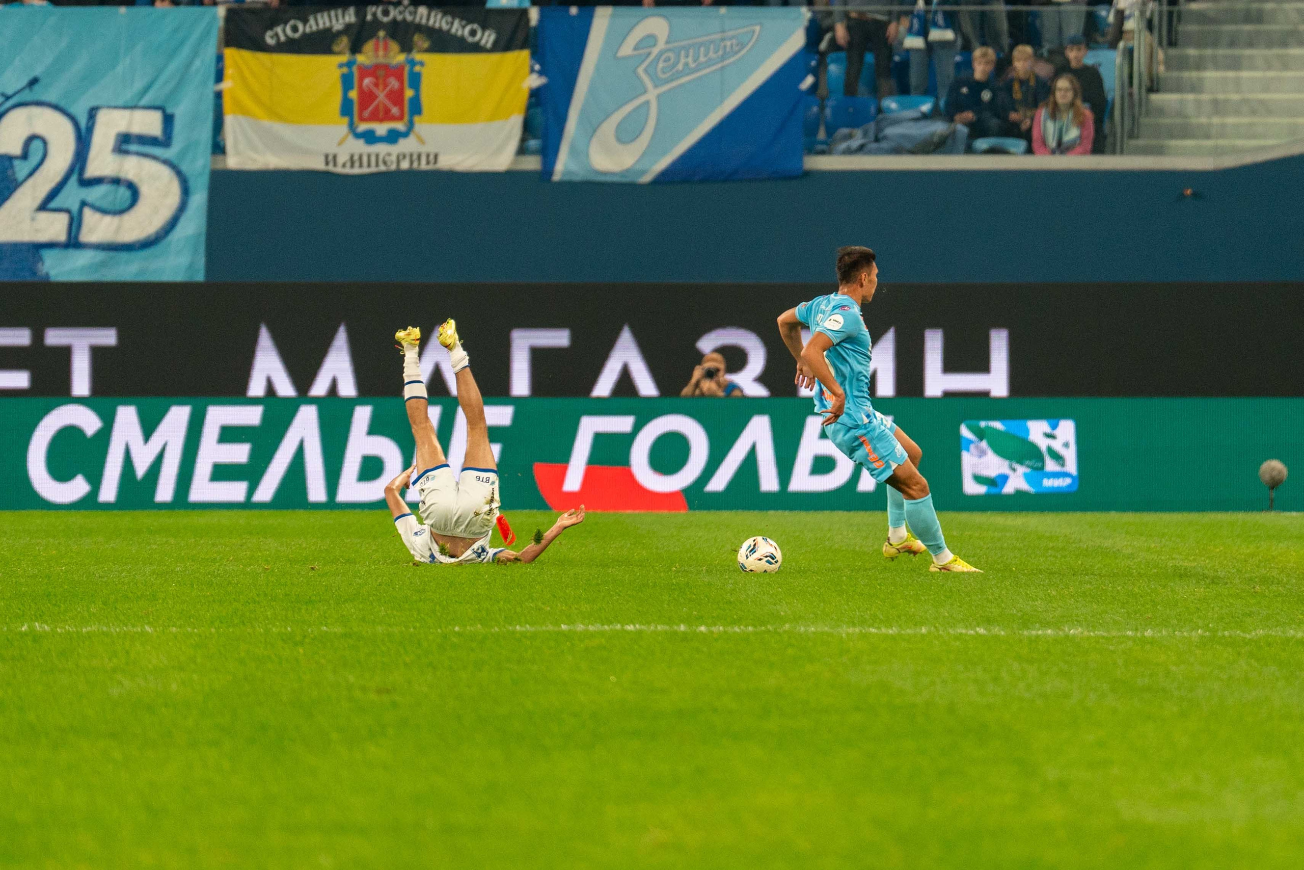 Зенит — Динамо (Москва): фотогалерея РПЛ, 13 тур на Газпром Арене | Антон Гауф. Спортивный фотограф в Санкт-Петербурге | Антон Гауф