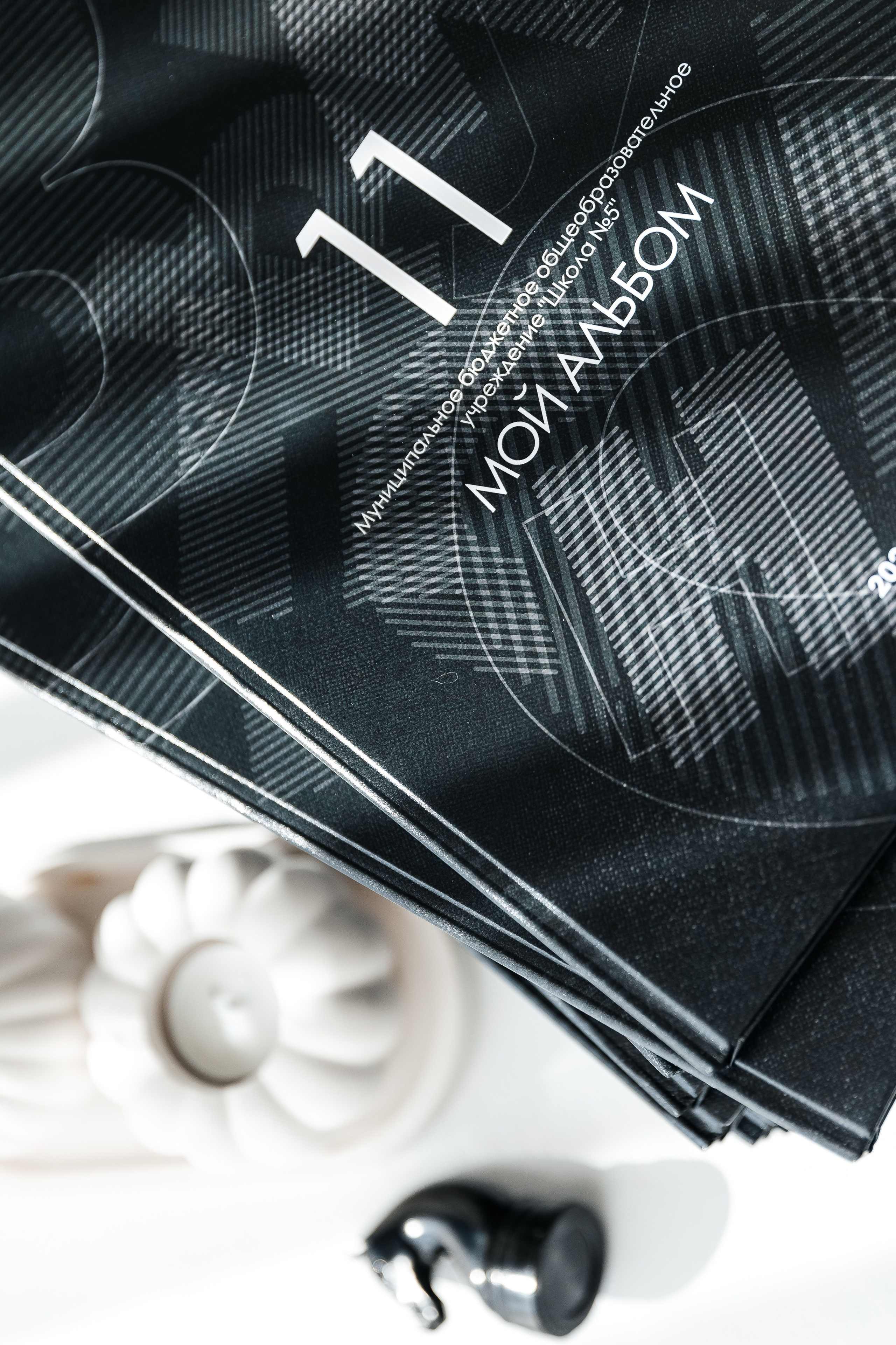 Выпускникам 5 школы 2025. ВЫПУСКНЫЕ АЛЬБОМЫ | РОВЕСНИК | КЕРЧЬ