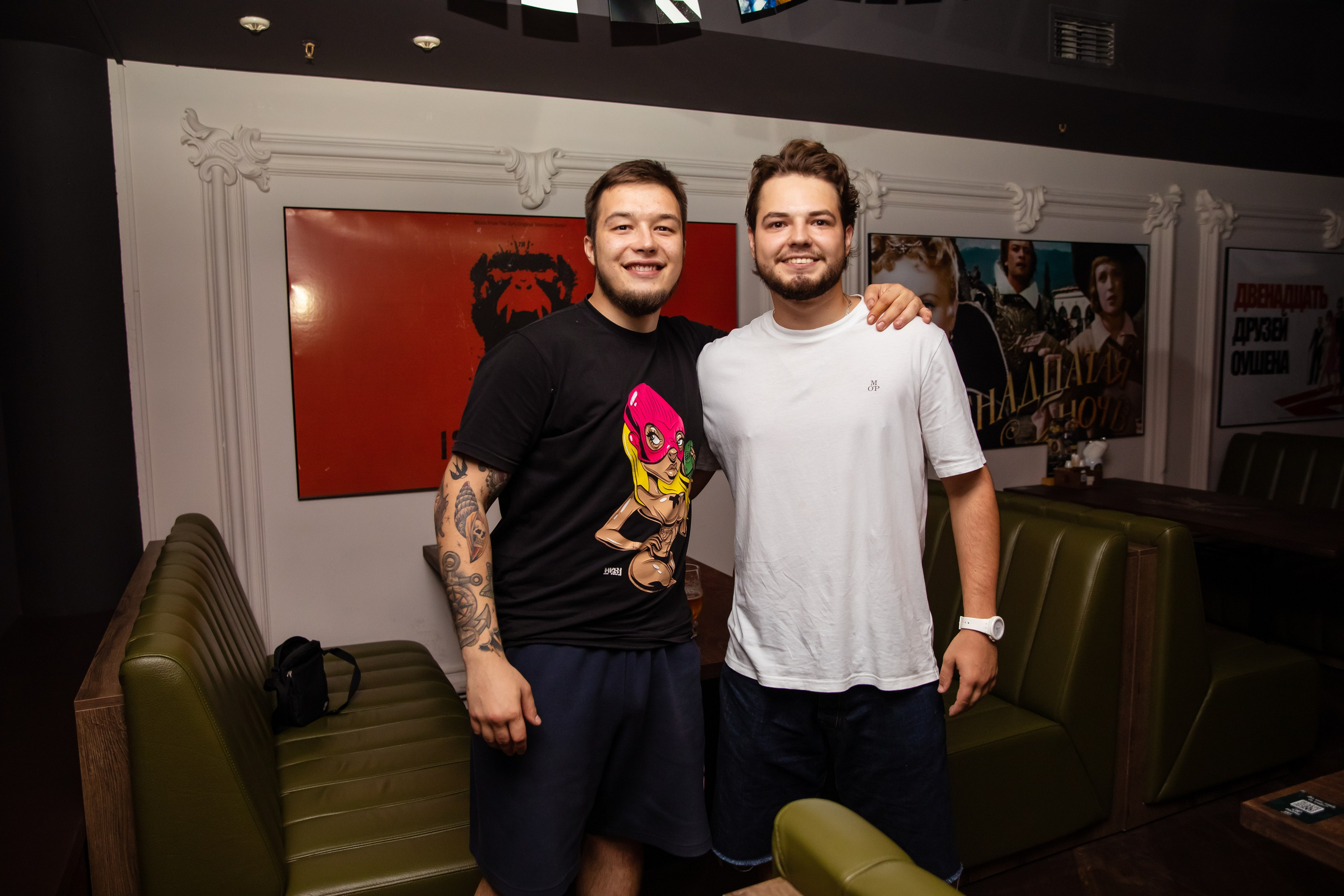 Паб 12. Репортажный фотограф Минск ❘ Костецкий Илья ❘ Беларусь