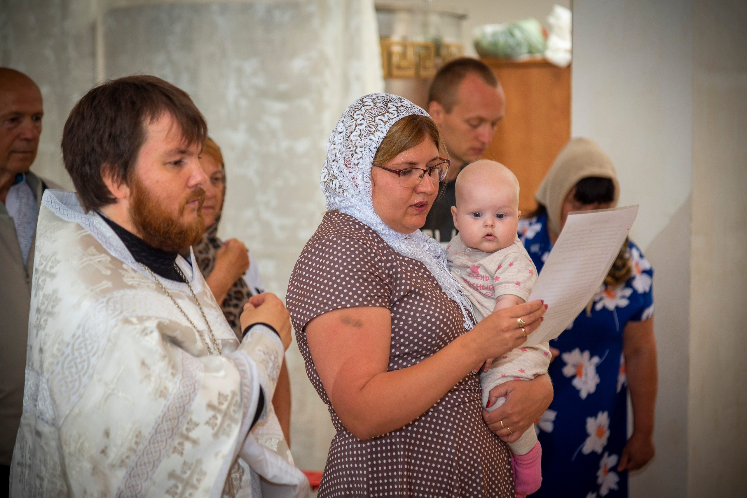 Фотограф на Крещение, Венчание. Интерьерный & Репортажный фотограф Озеров Денис, г. Москва