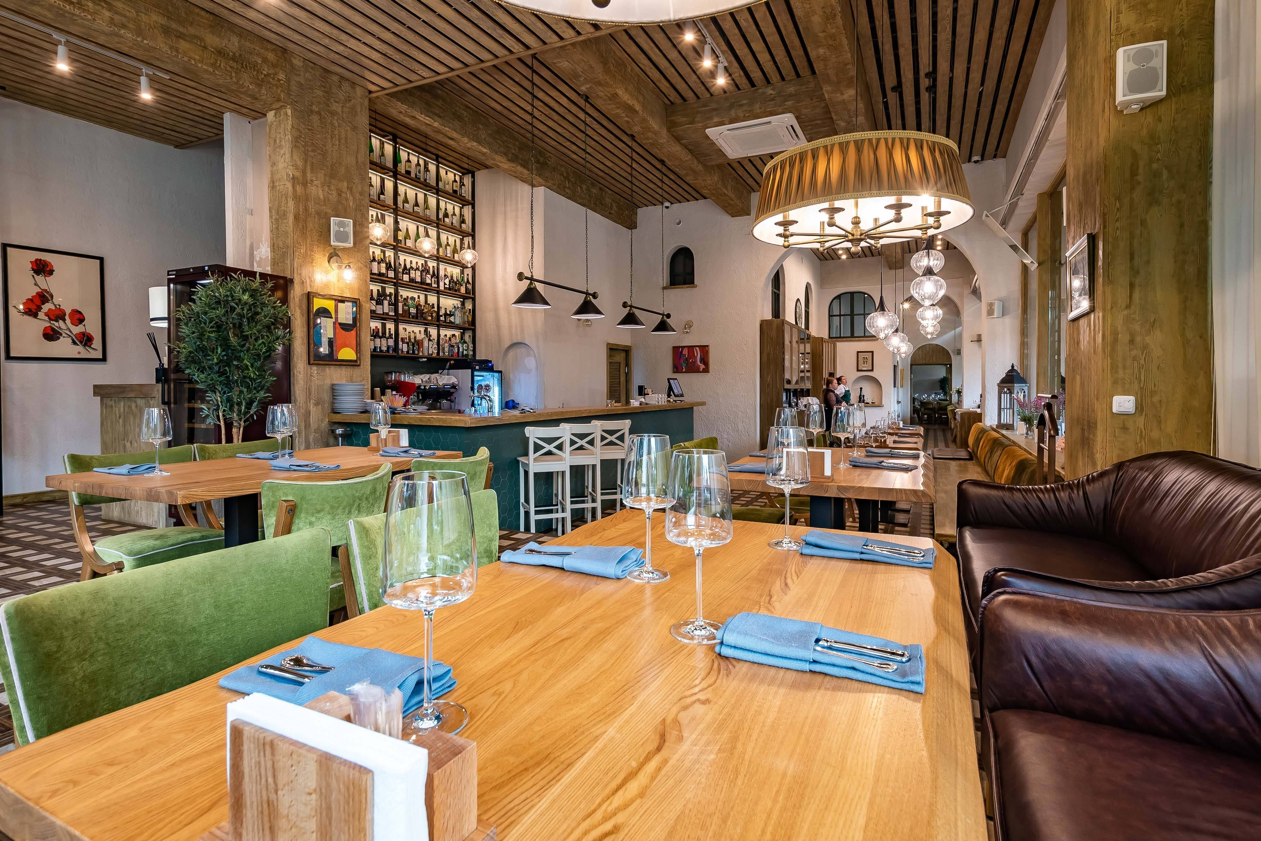 Интерьерный фотограф Озеров Денис, фотосъёмка для Zoon, Интерьерная фотосъёмка Ресторанов, Кафе, Баров, Лофт. г. Москва и Московская область. Интерьерный & Репортажный фотограф Озеров Денис, г. Москва