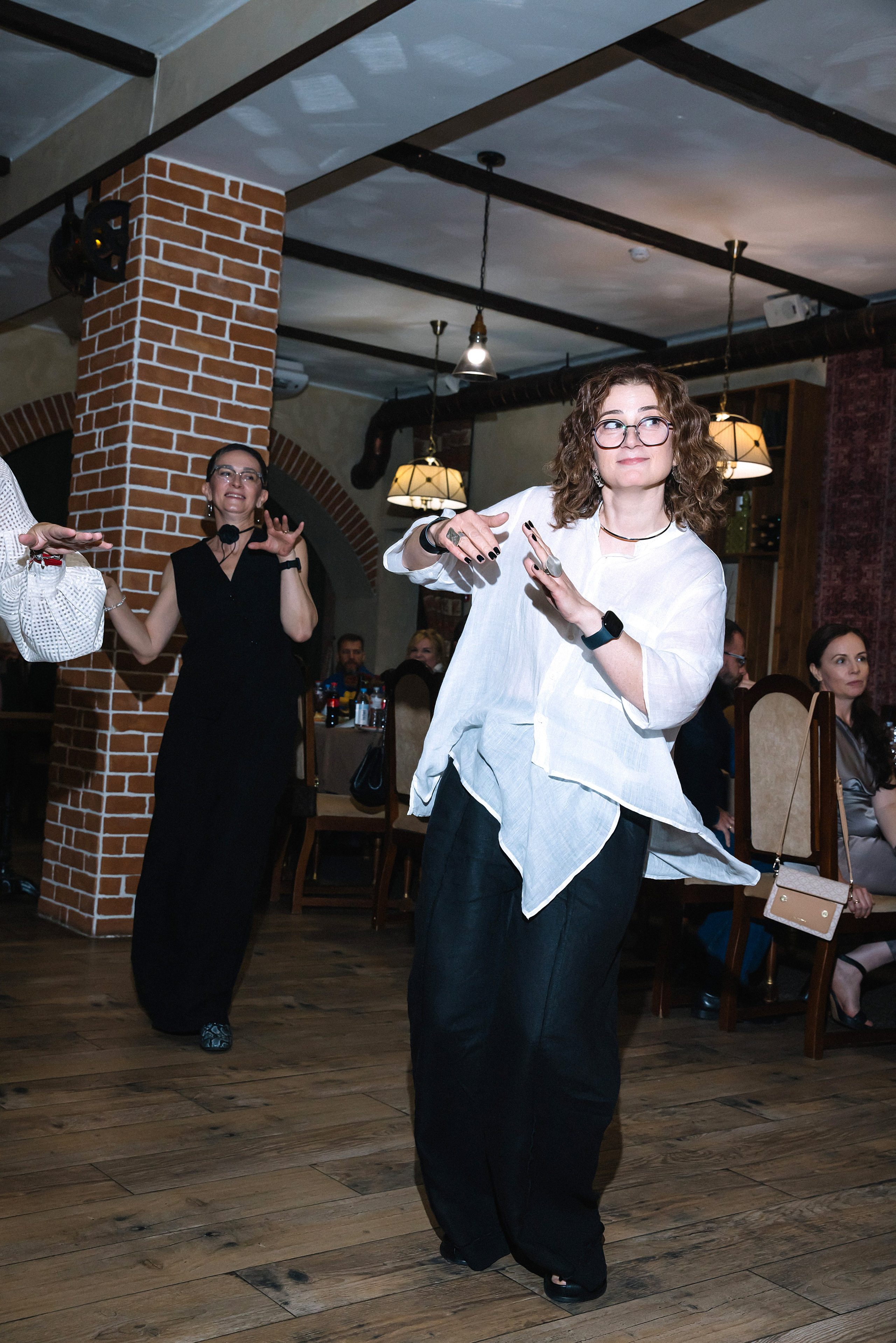 9 класс Гимназия 82. Фотограф и Видеограф в Краснодаре Юлия Солодченко