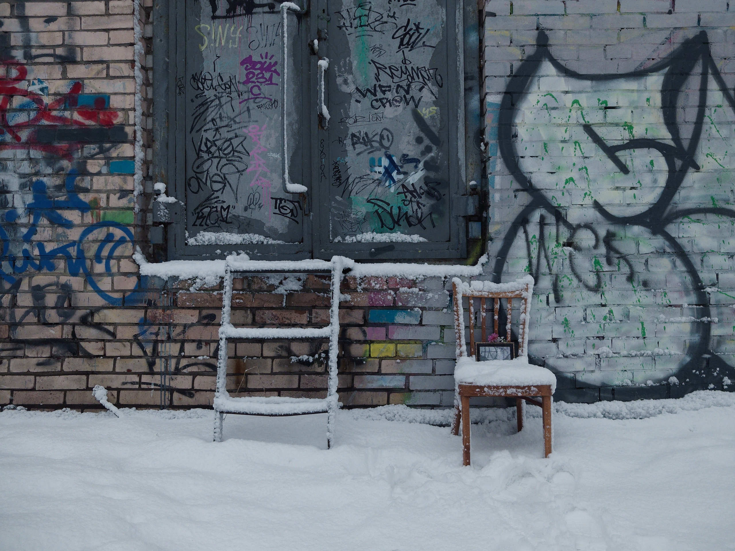 Witch's chair / Ведьмин стул. Роман Ходырев — художник, фотограф, музыкант, эзотериолог. Санкт-Петербург, Рига