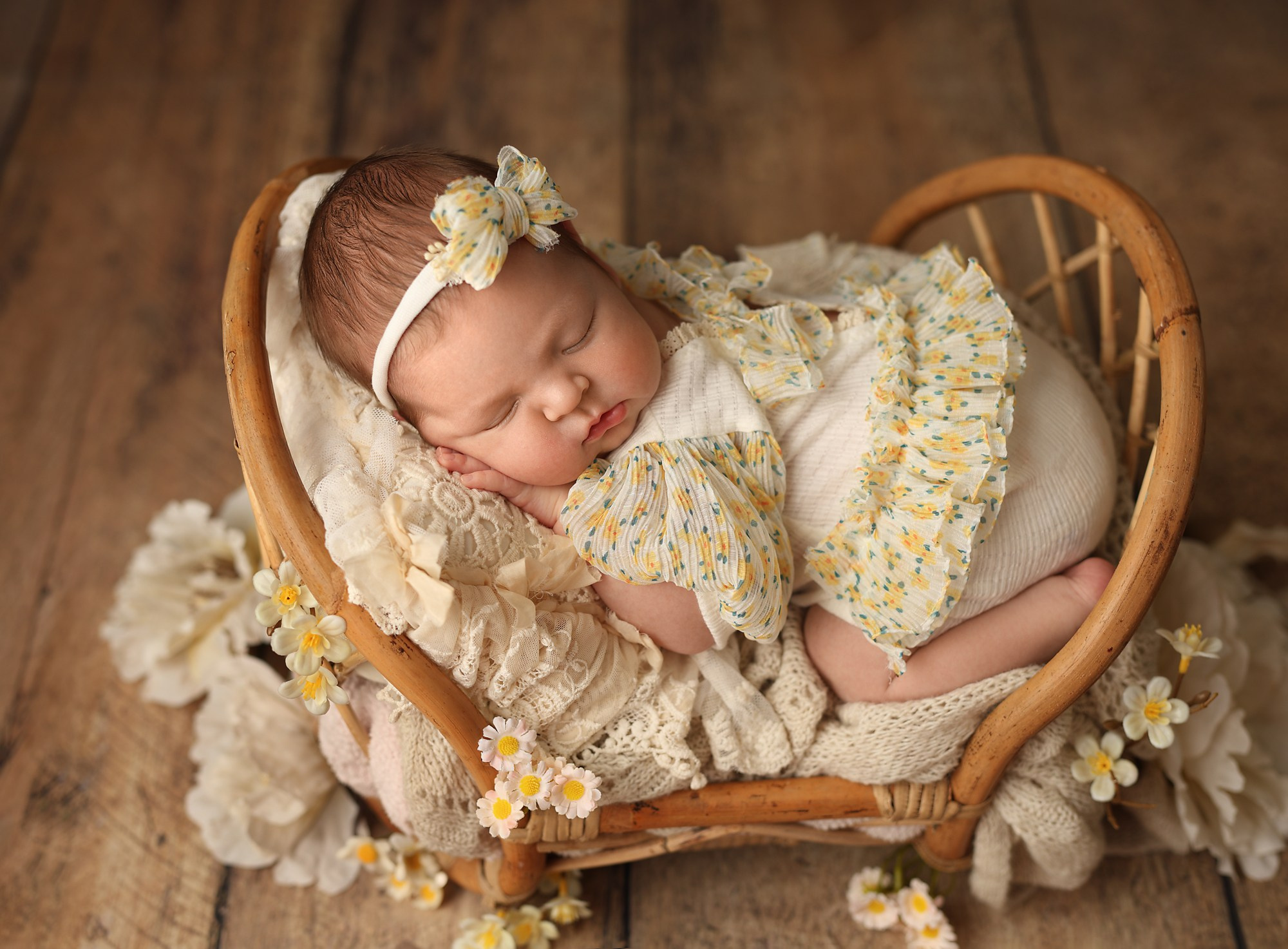 Newborn. Фотограф новорождённых в Казани Нейля Гильмутдинова ньюборн