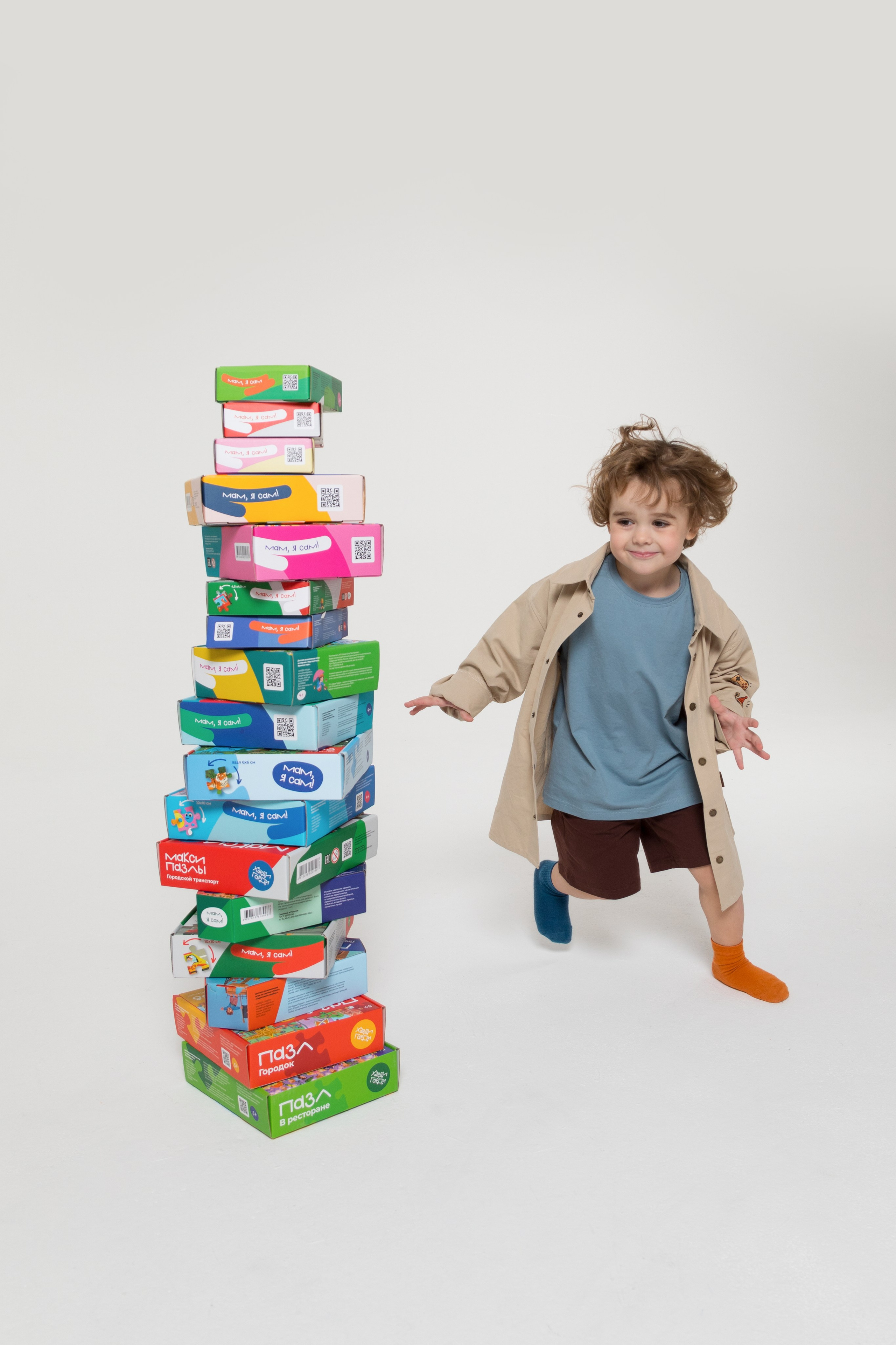Имиджевая и каталожная съёмка для бренда детских пазлов. Детский и контент фотограф Надя Волкова Санкт-Петербург