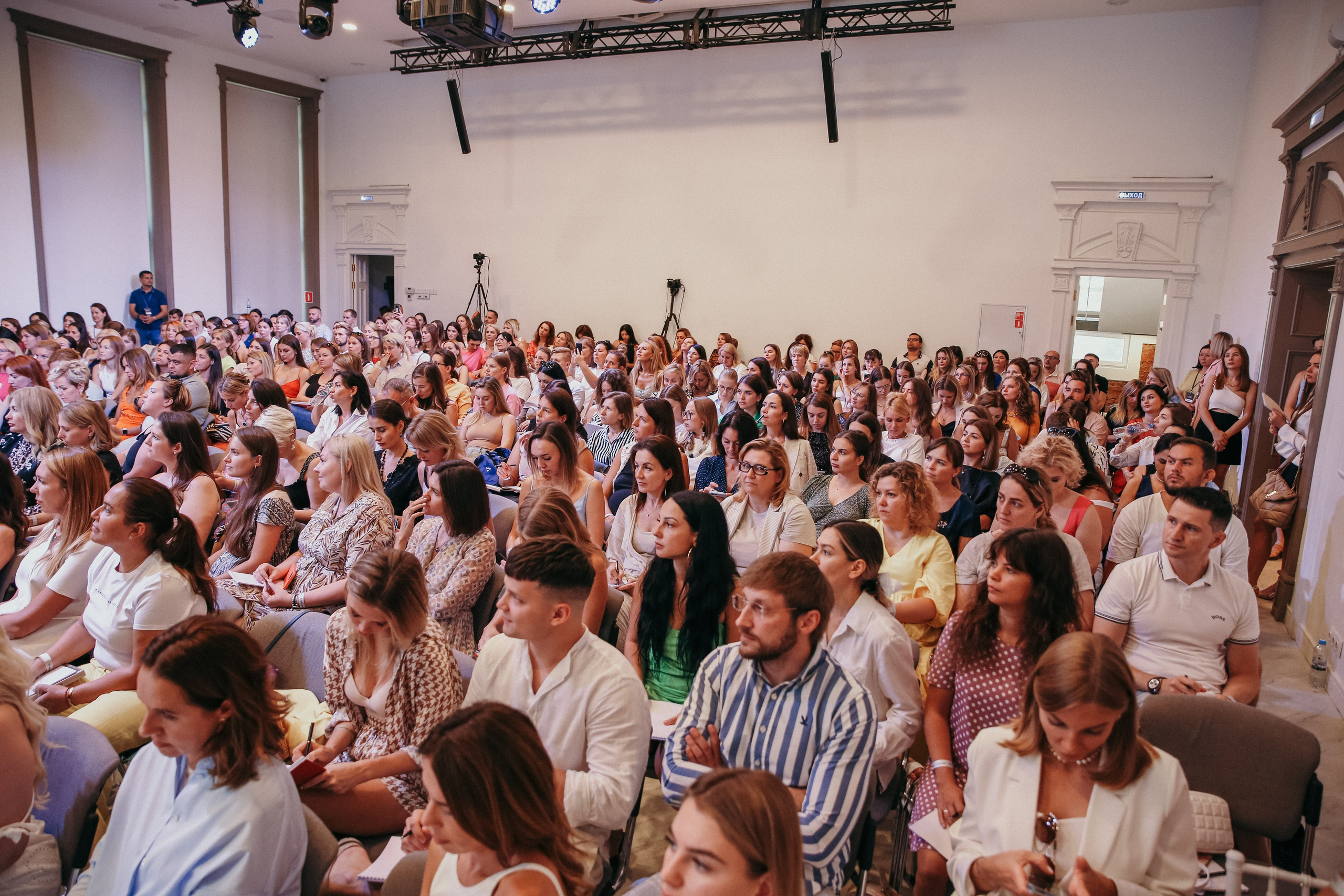 Тренинг Евгении Павловской. Фотограф и видеограф Анна Домашенко