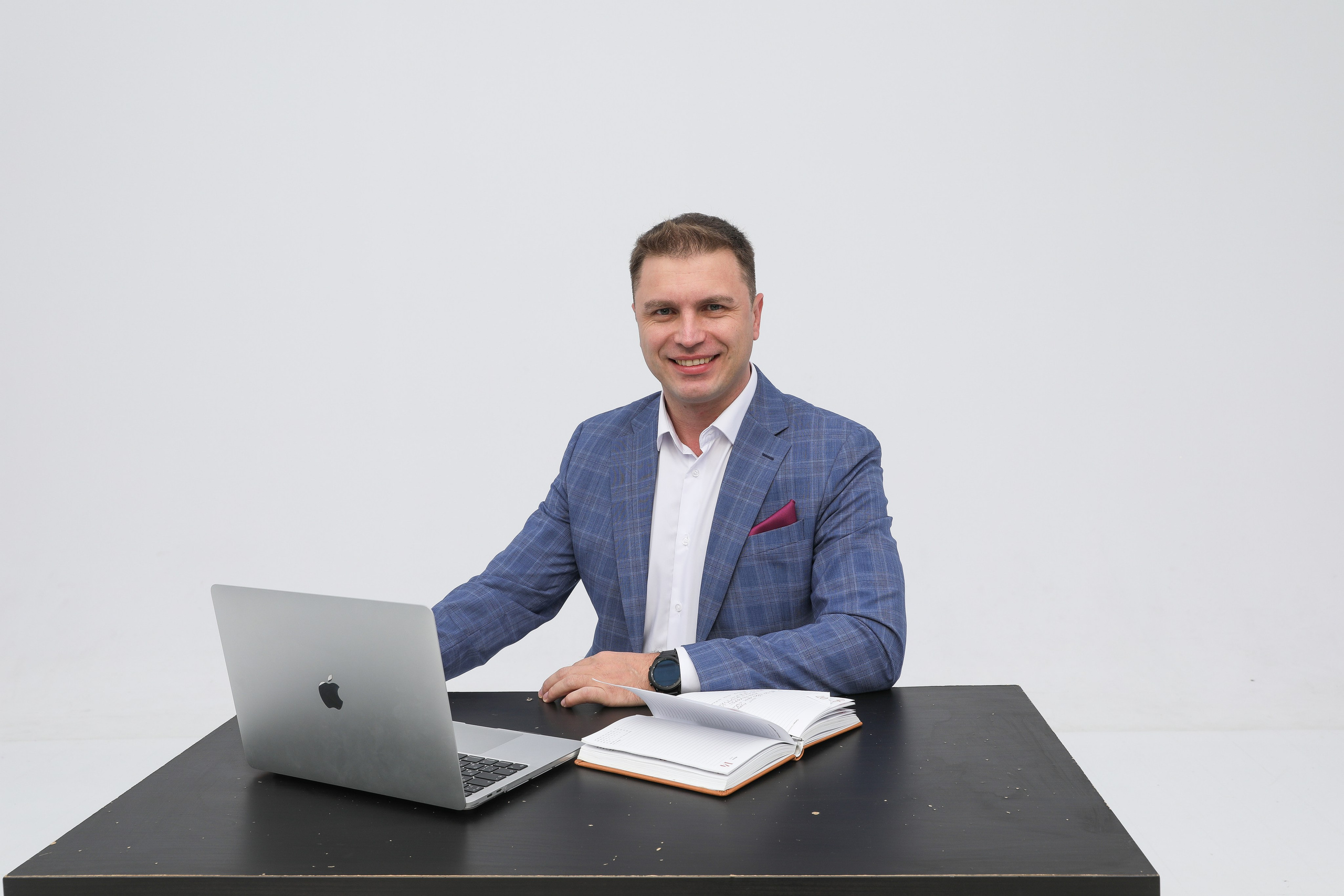 Федеральная компания GLEBOVA GLOBAL. Photographer Viktoriya Markushina «My world throug»