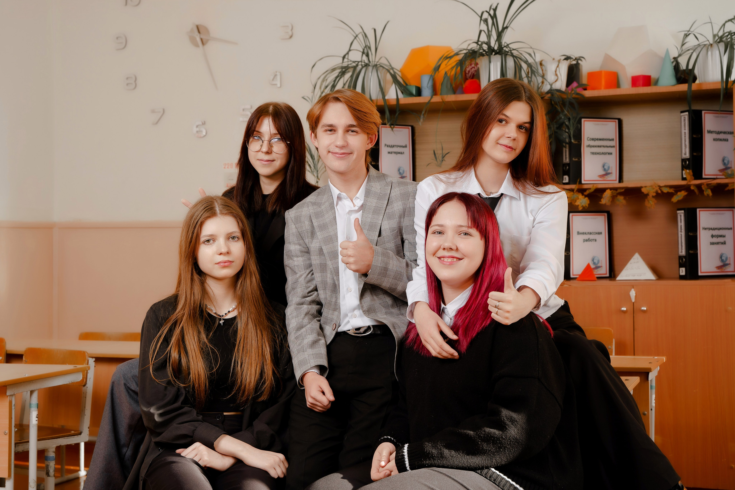 Выпускной альбом для школы. Семейный и свадебный фотограф Минск Юрий Прилепов. Выпускные альбомы!