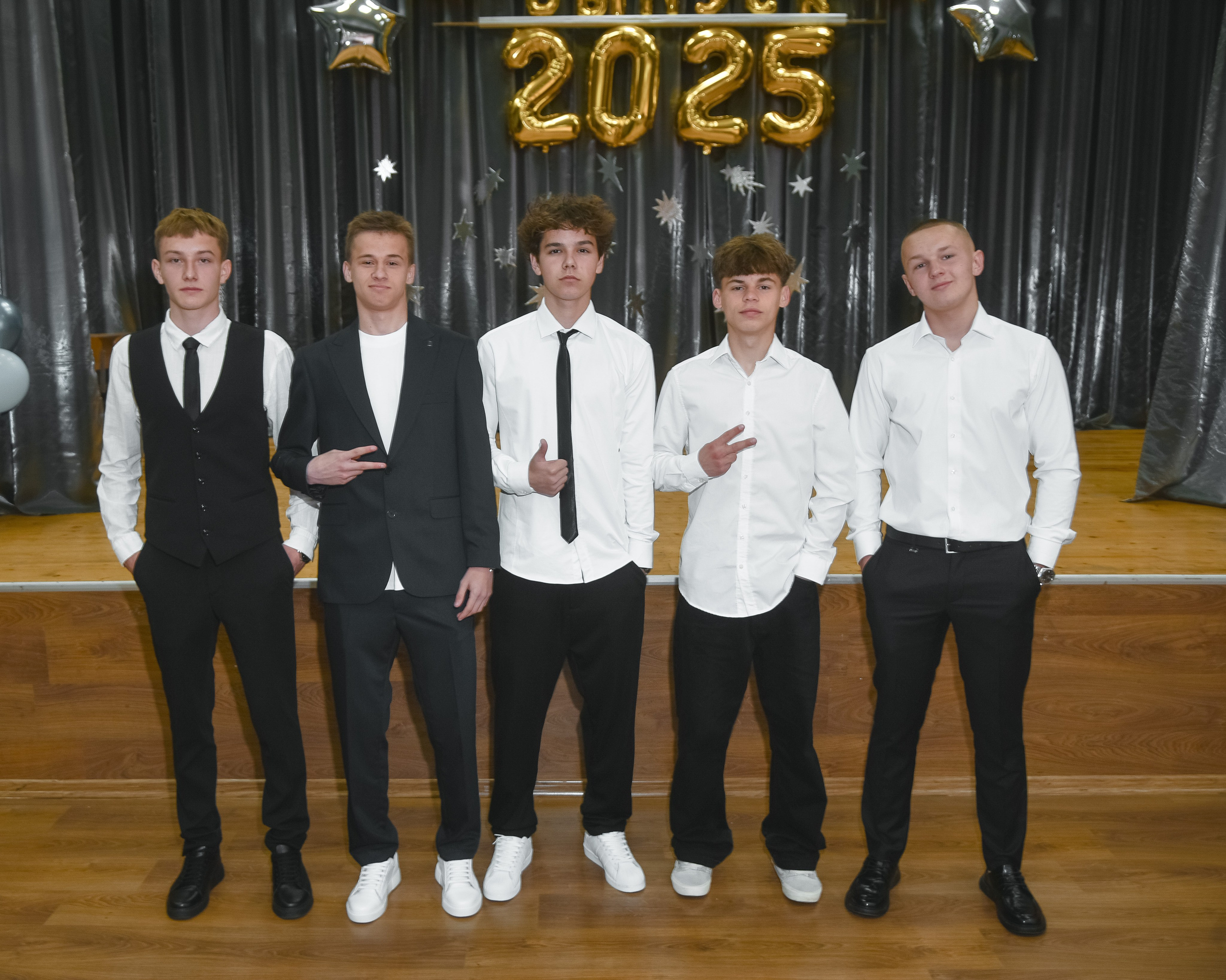 Последний звонок 🔔. Фотограф Олег Юршевич Солигорск Минск