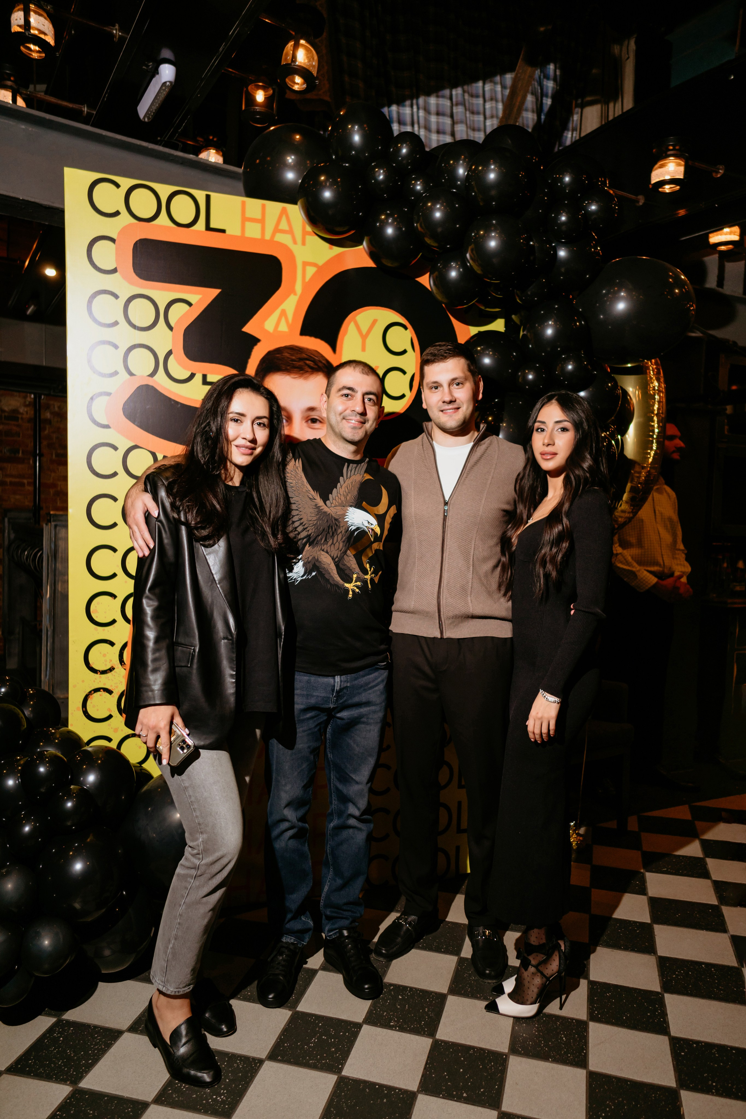 Антону 30 лет / Schneider. Фотограф мероприятий в Ростове-на-Дону Есманская Елена