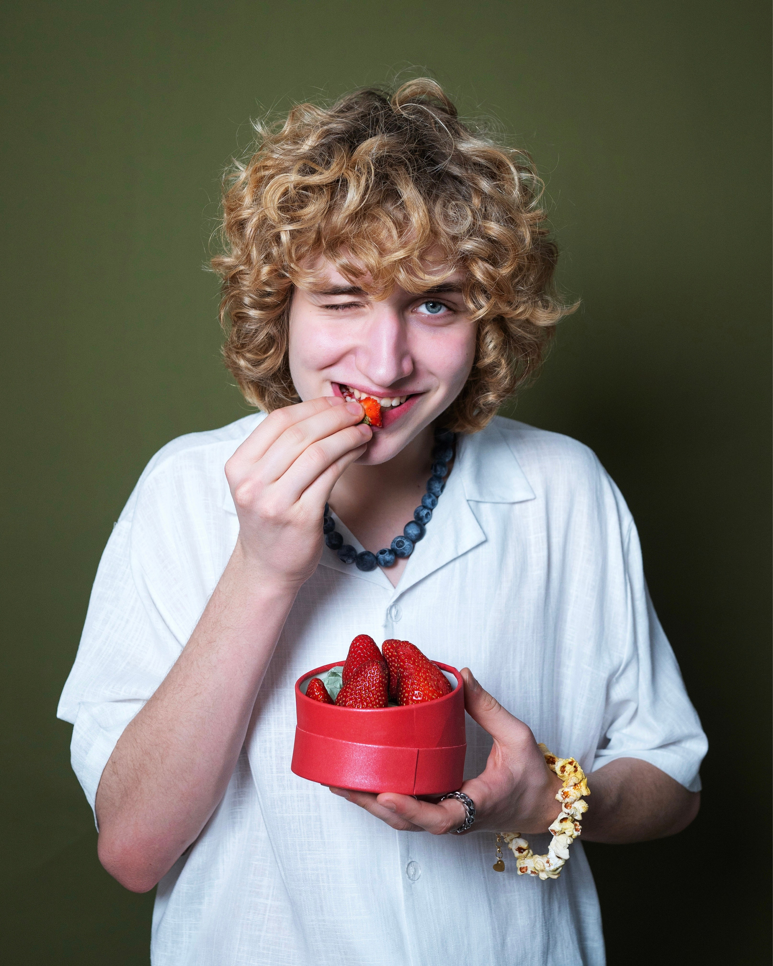 Вероника Журавлева и Степан Емельянов. Главная