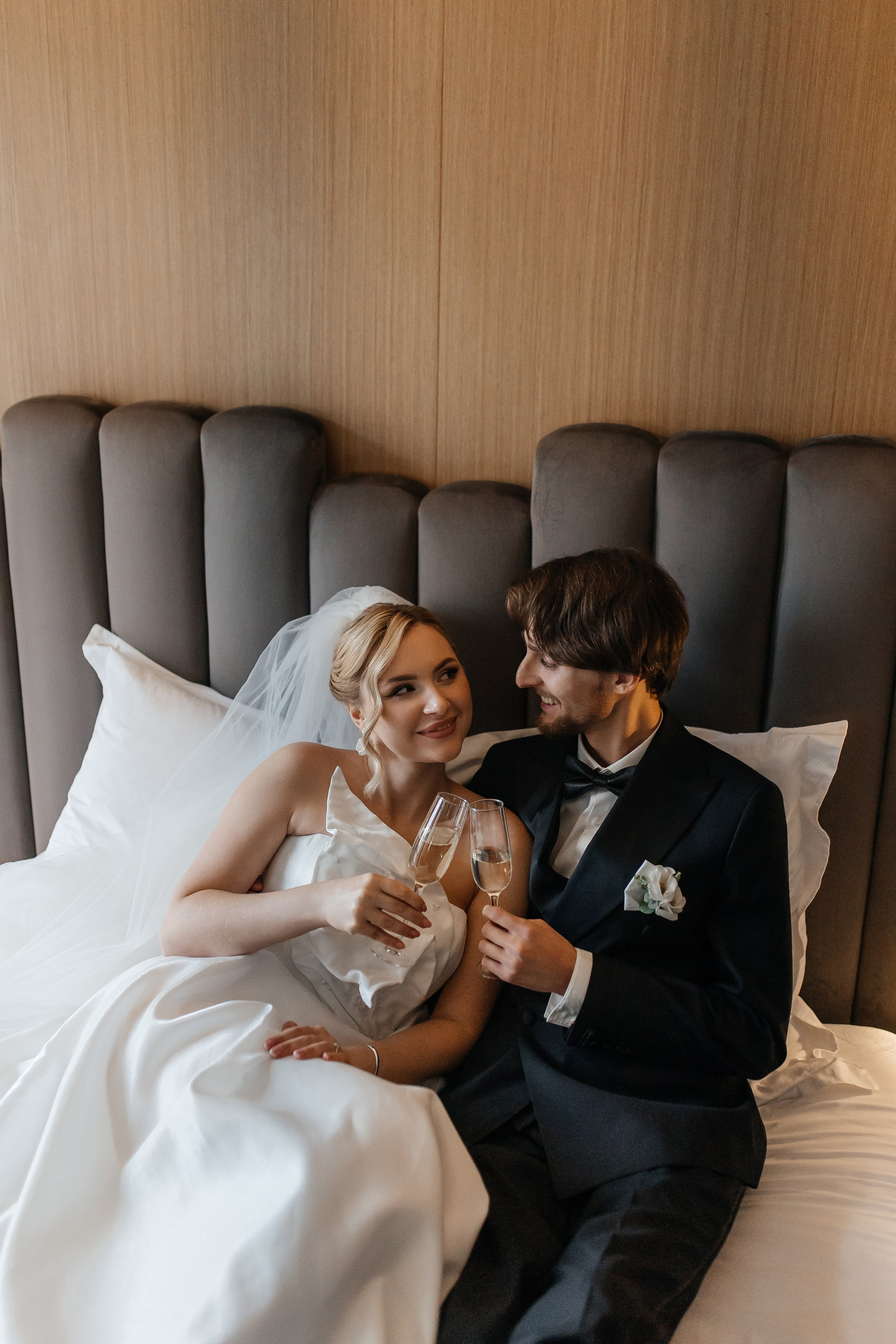 Свадебная фотосессия в отеле Hartwell в Москве