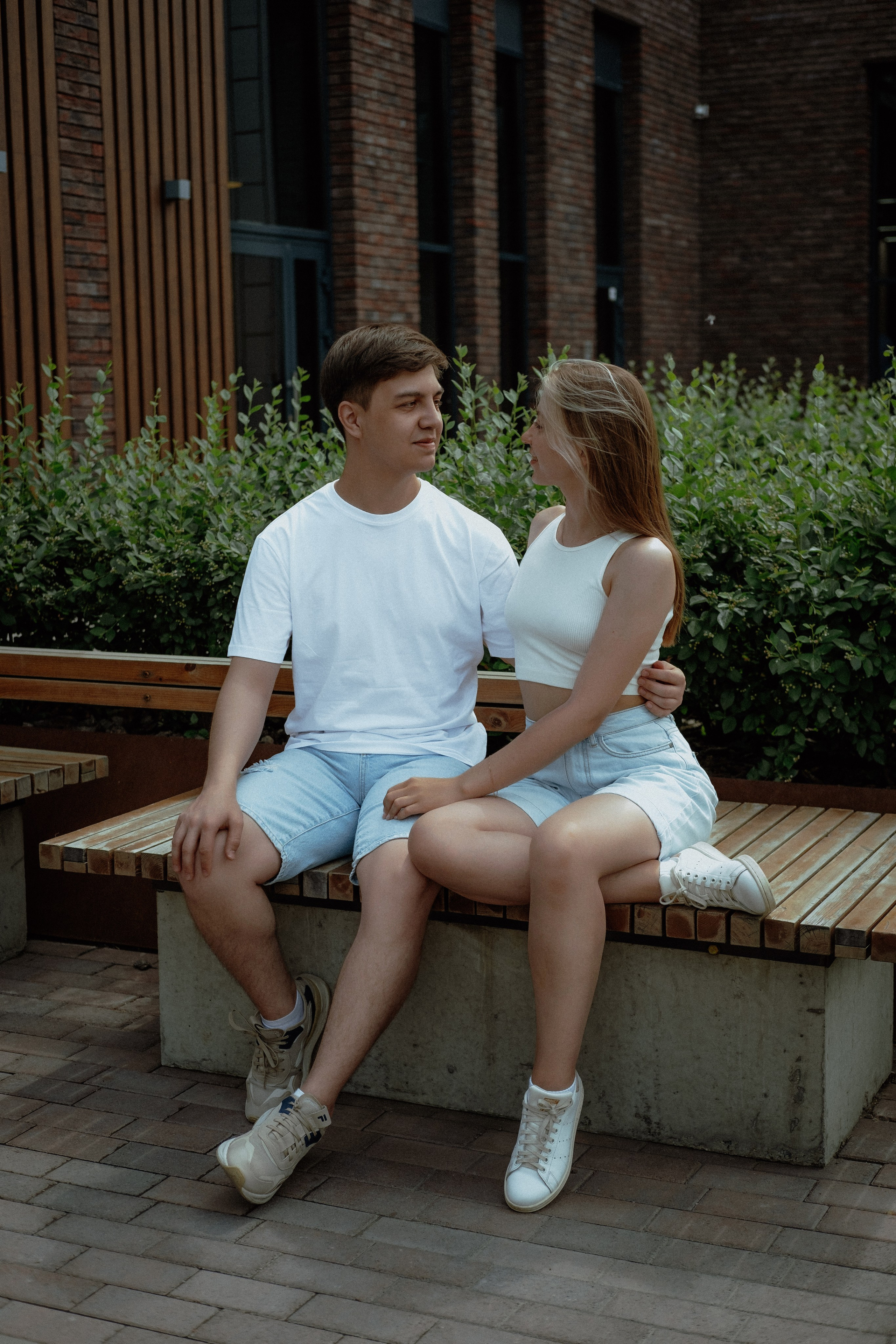 Прогулка в парке. Свадебный фотограф Челябинск