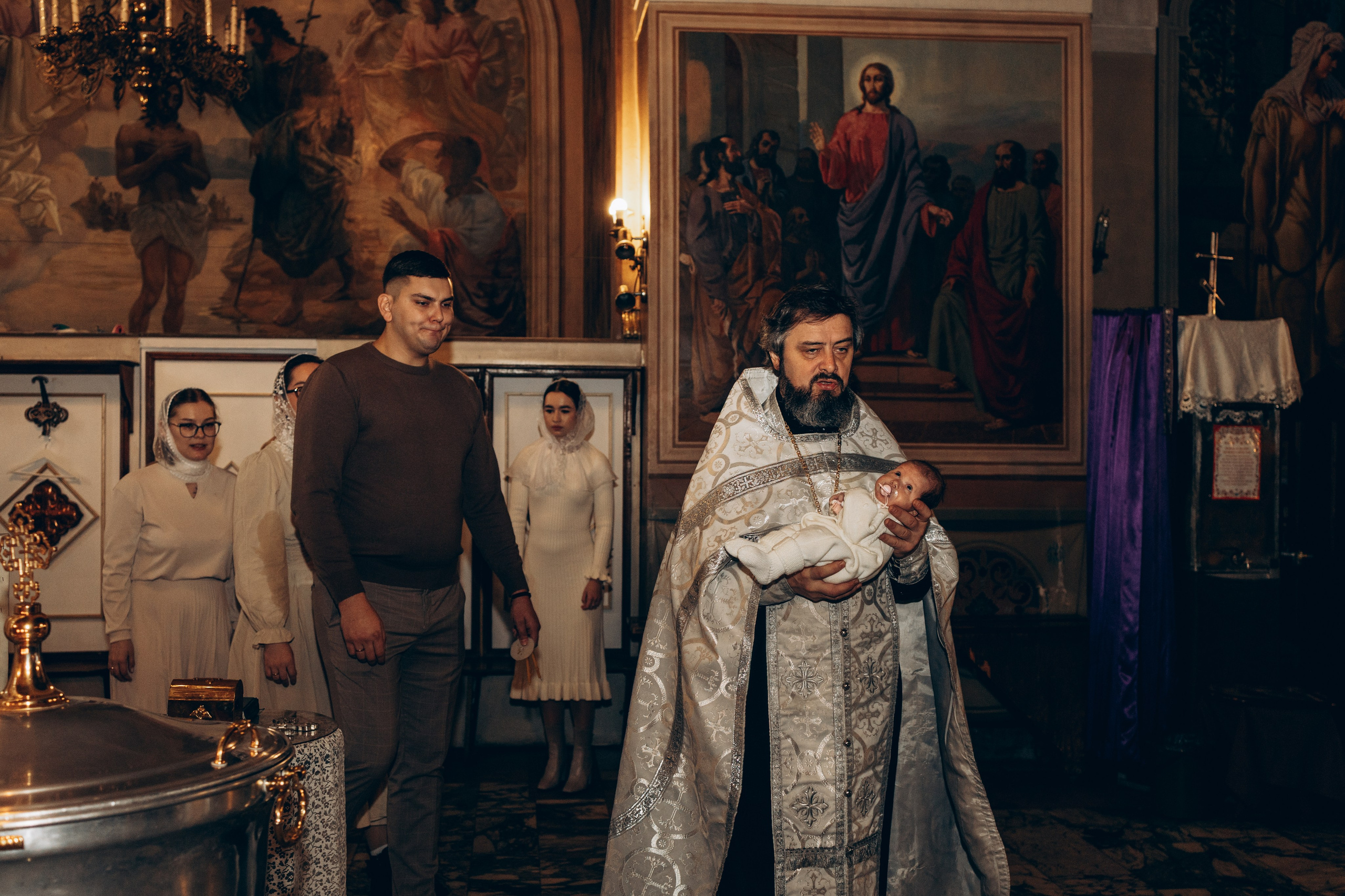 Крещение в Храме Воскресения Словущего в Даниловской Слободе. Главная