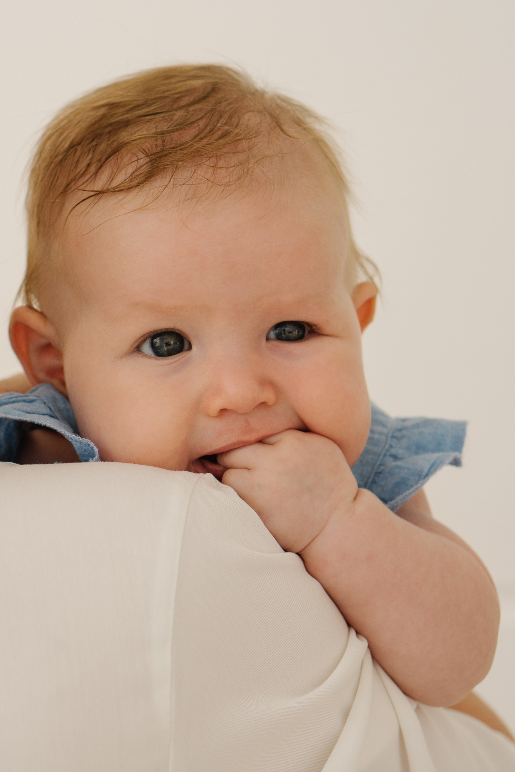 Семья Р. в фотостудии. Фотограф Ольга Игорева