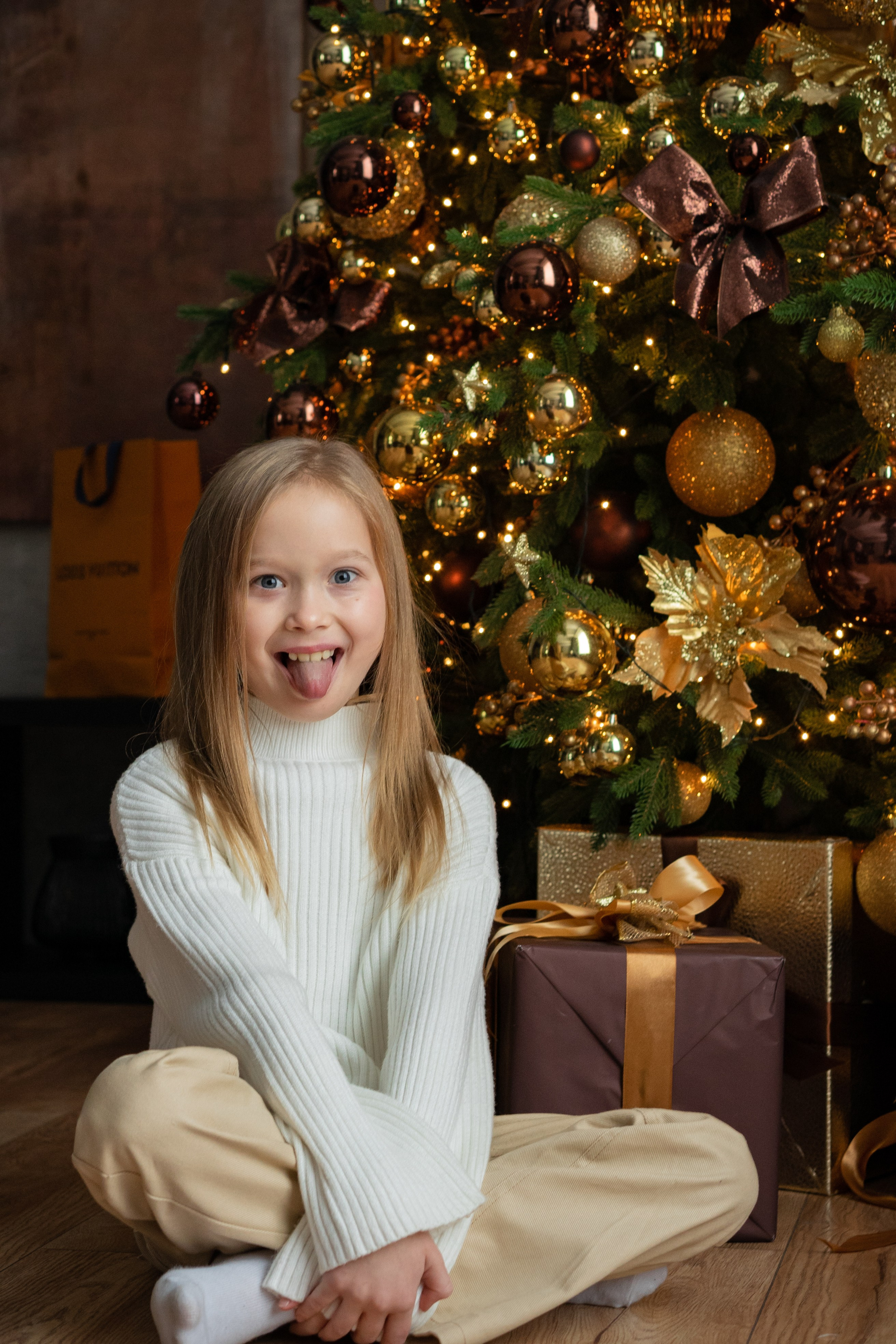 Семья К. Новогодняя история в студии. Фотограф Ольга Игорева