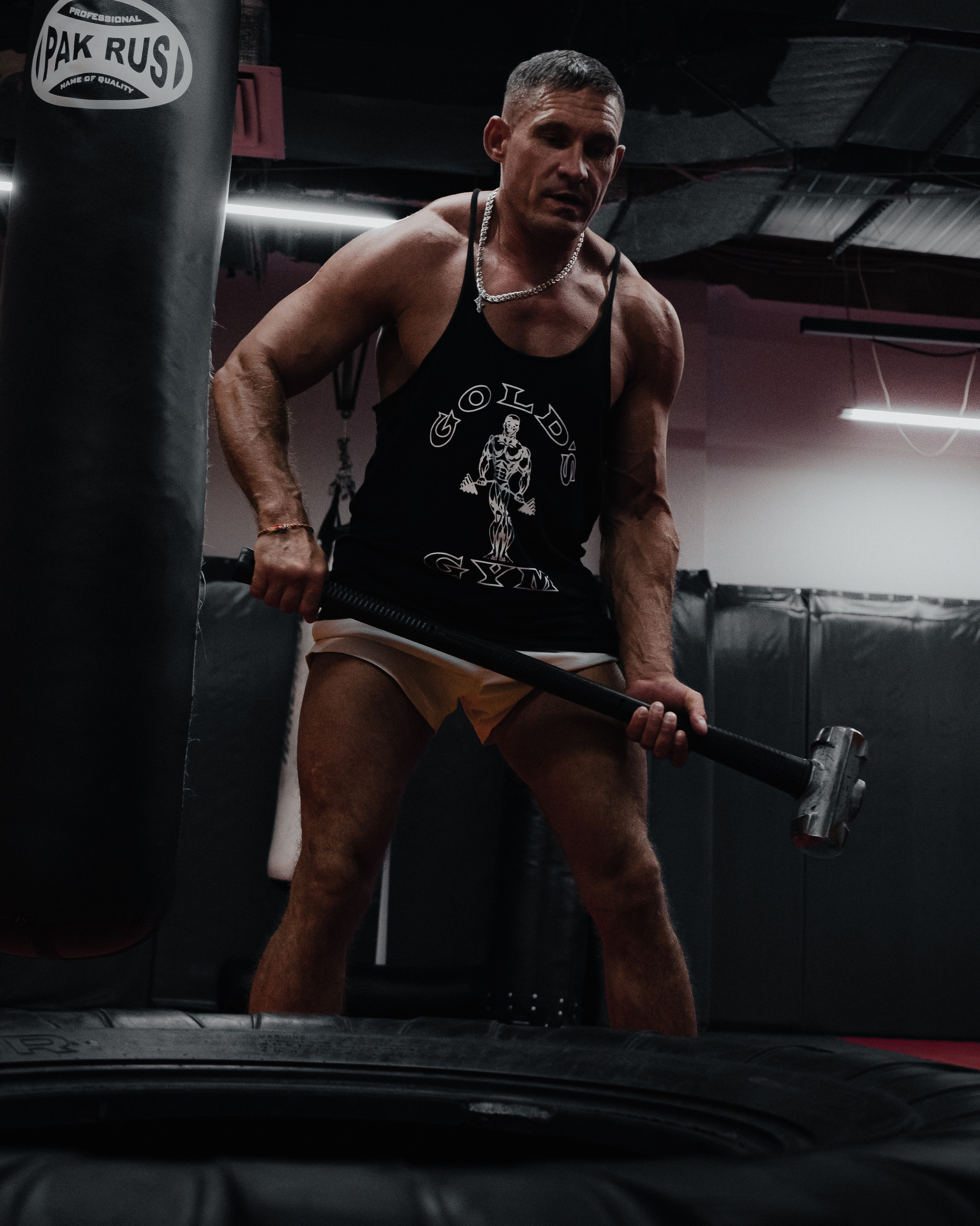 PASHA. NOIZOMAX Художественный фотограф в Дубай