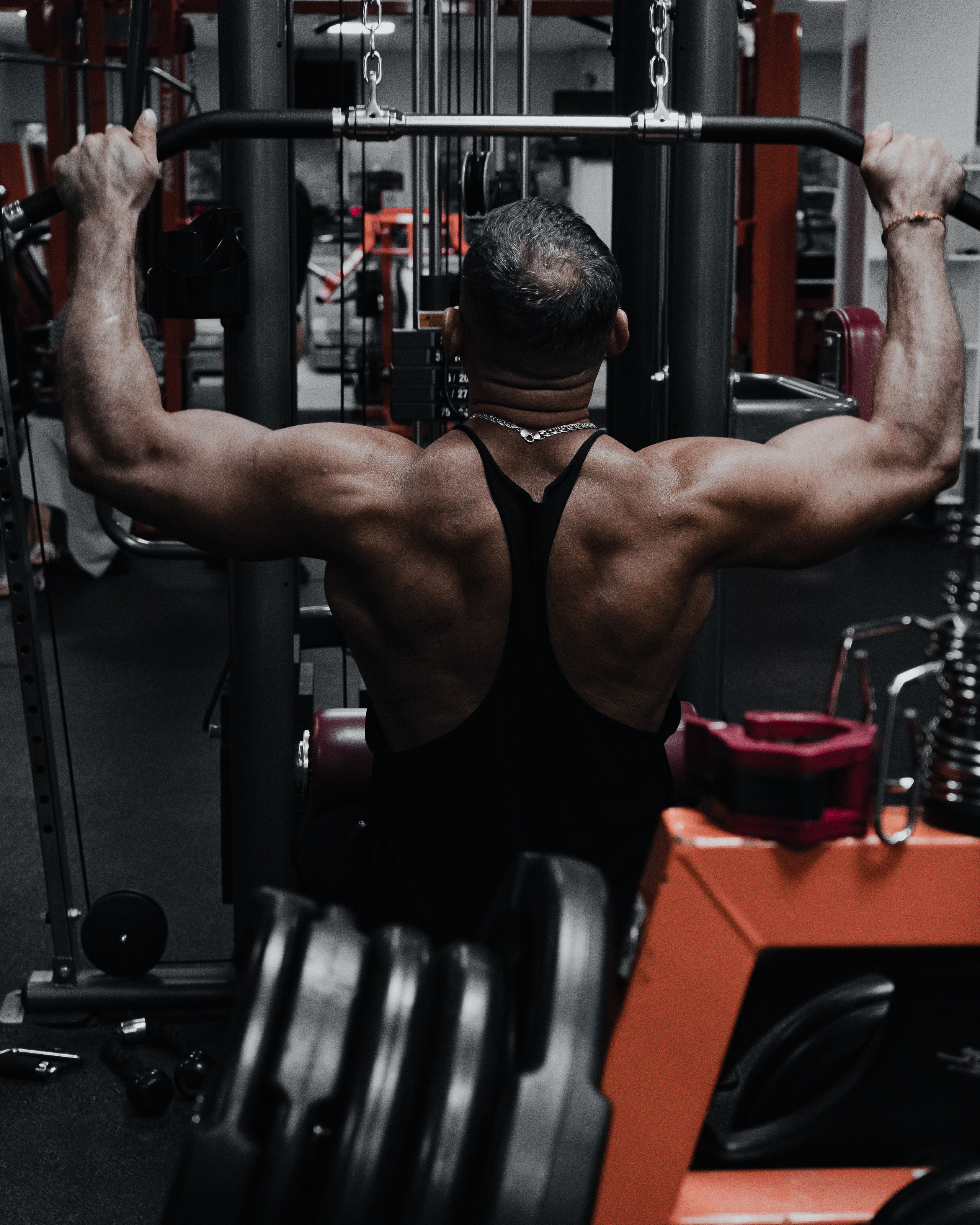 PASHA. NOIZOMAX Художественный фотограф в Дубай