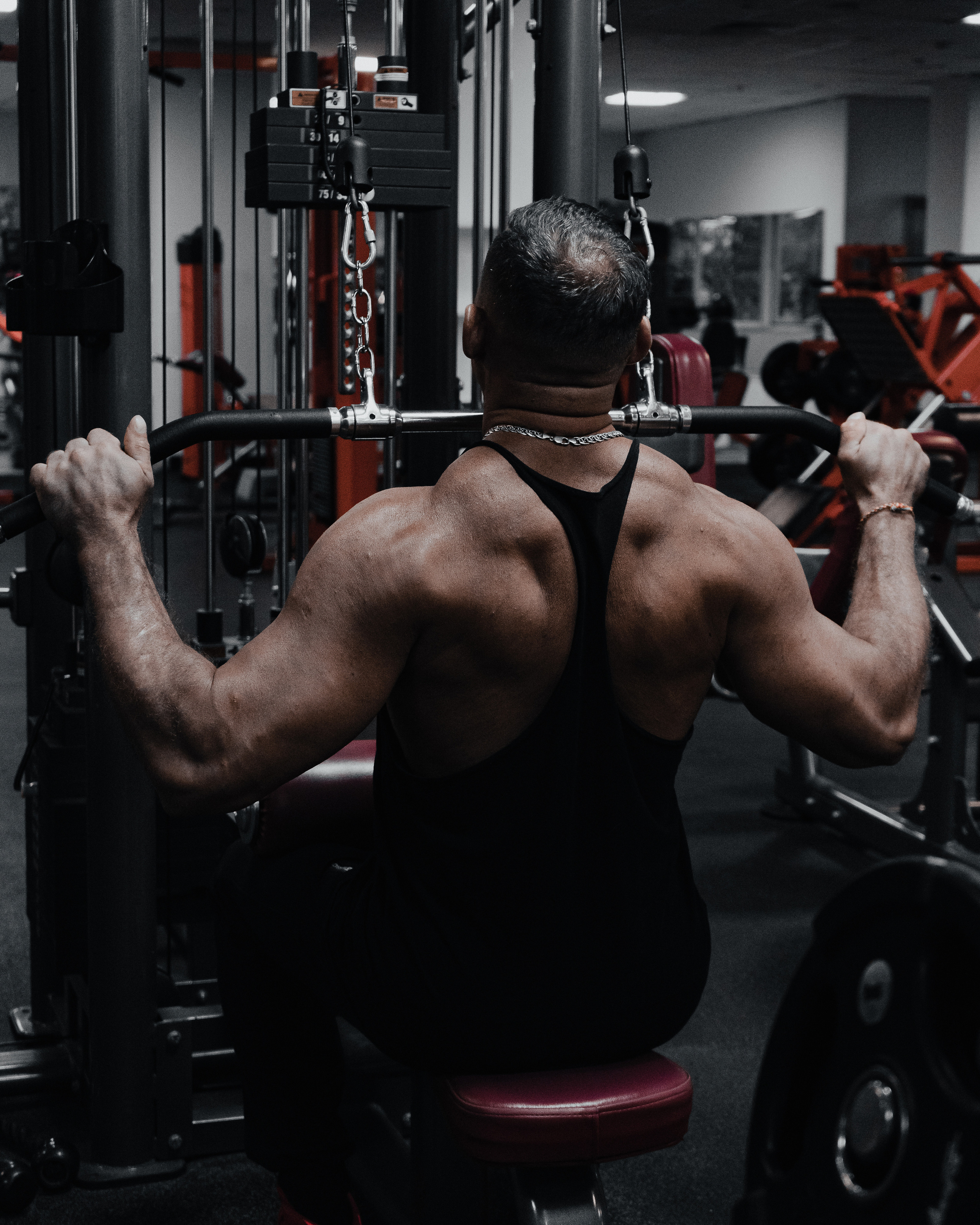 PASHA. NOIZOMAX Художественный фотограф в Дубай