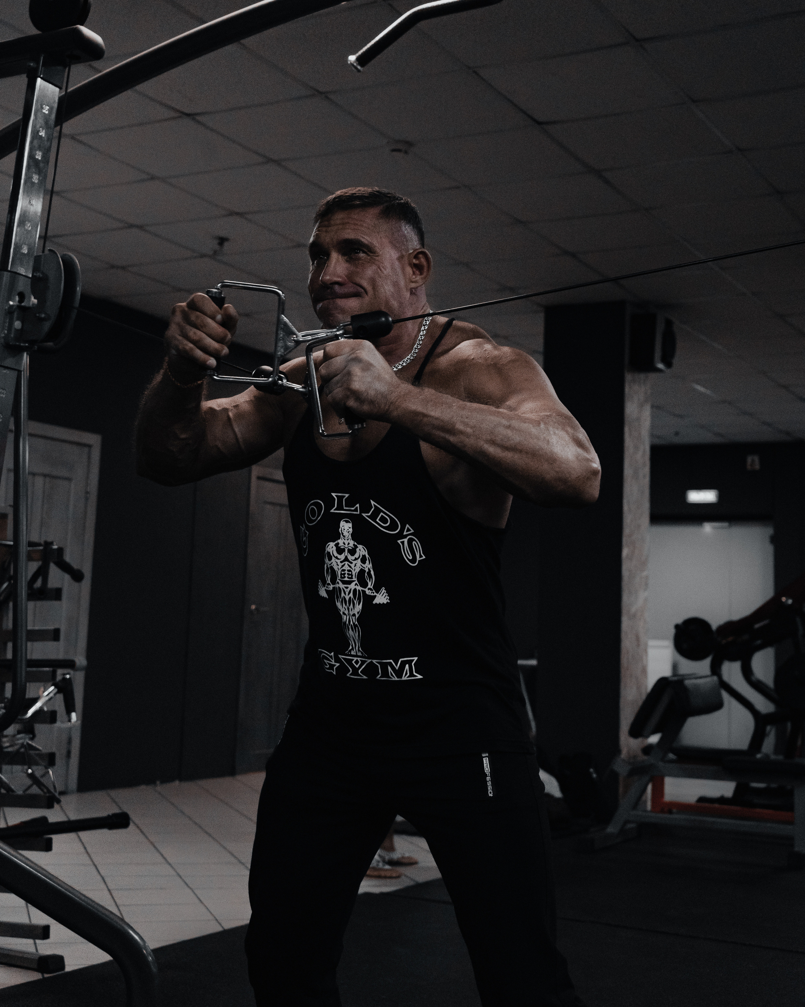 PASHA. NOIZOMAX Художественный фотограф в Дубай