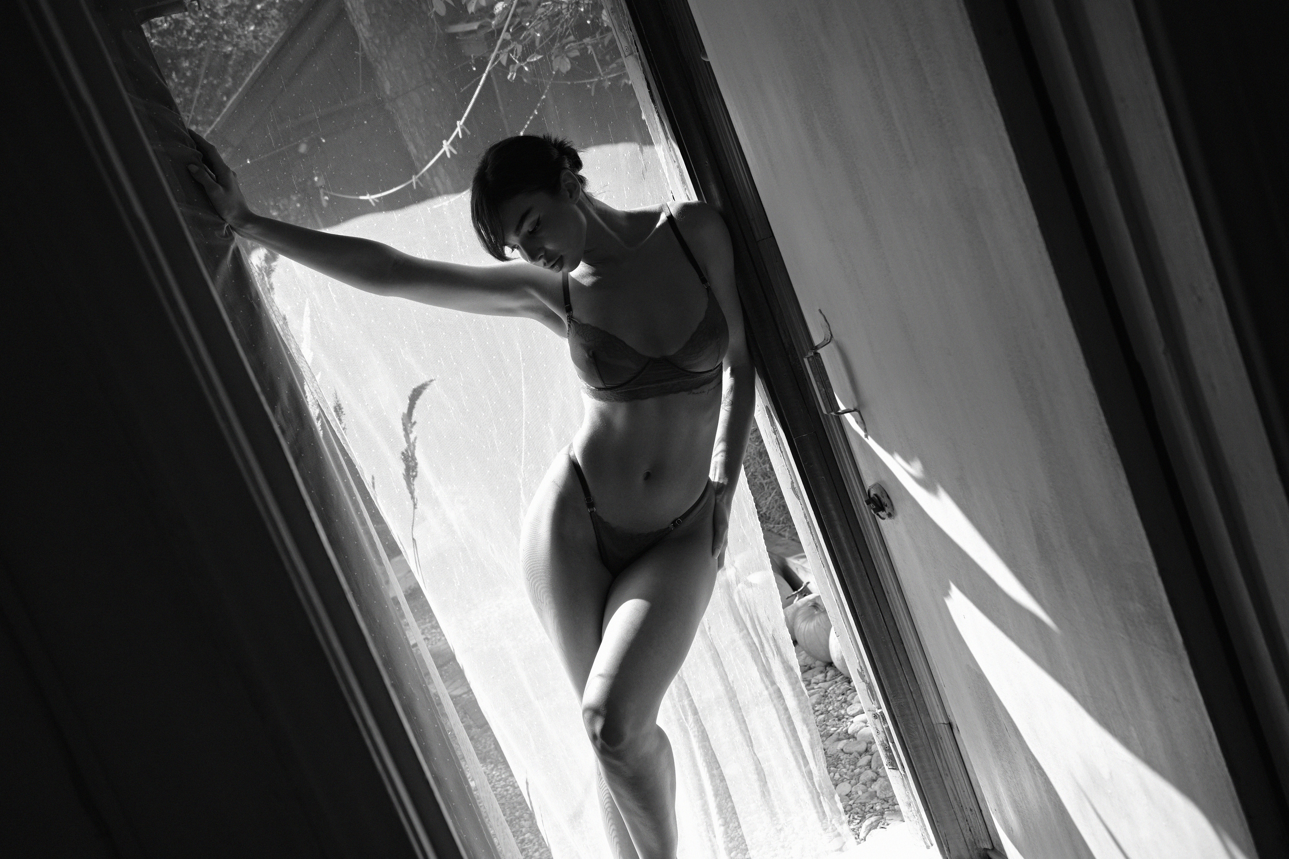 ANGELINA. NOIZOMAX Художественный фотограф в Дубай