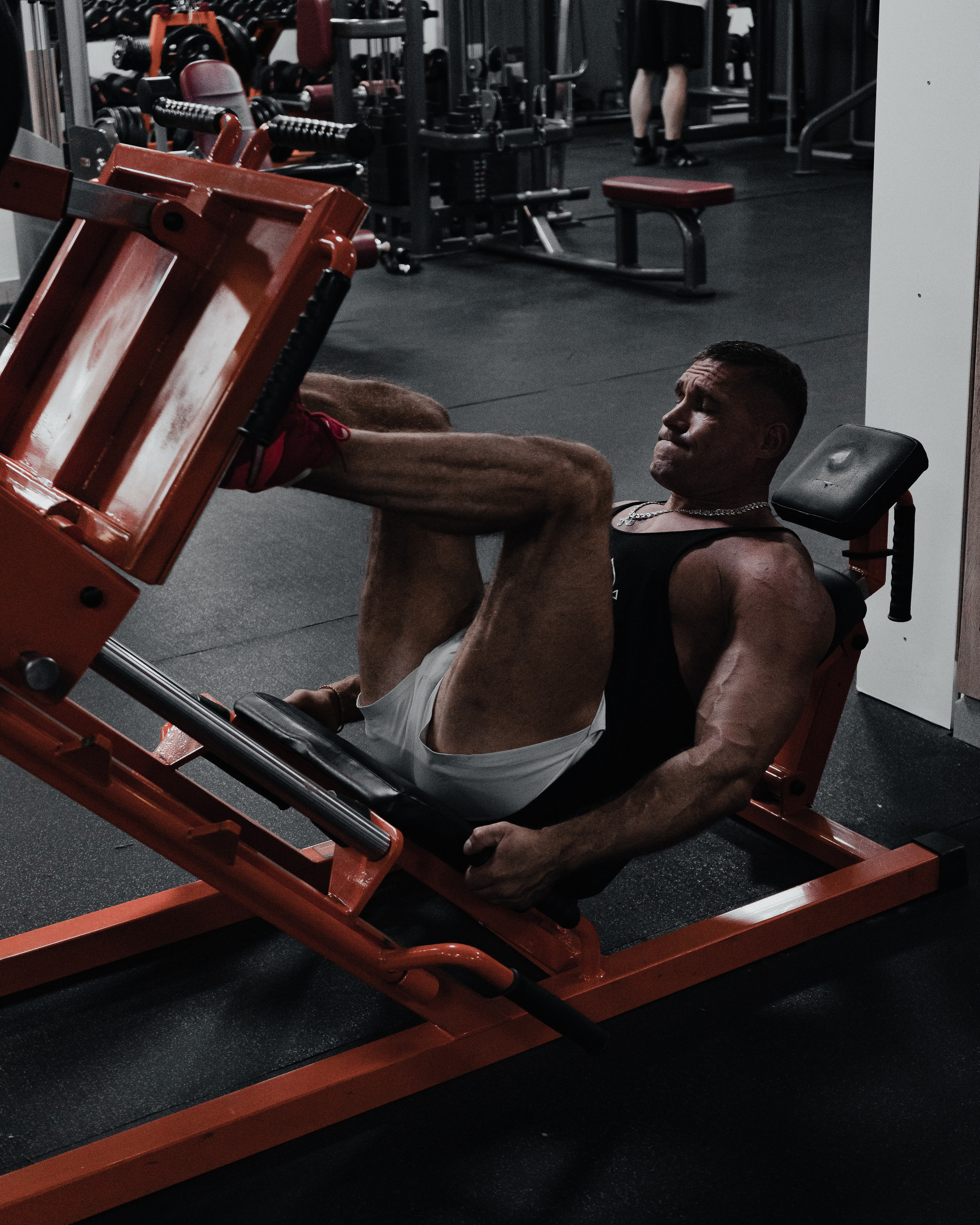 PASHA. NOIZOMAX Художественный фотограф в Дубай