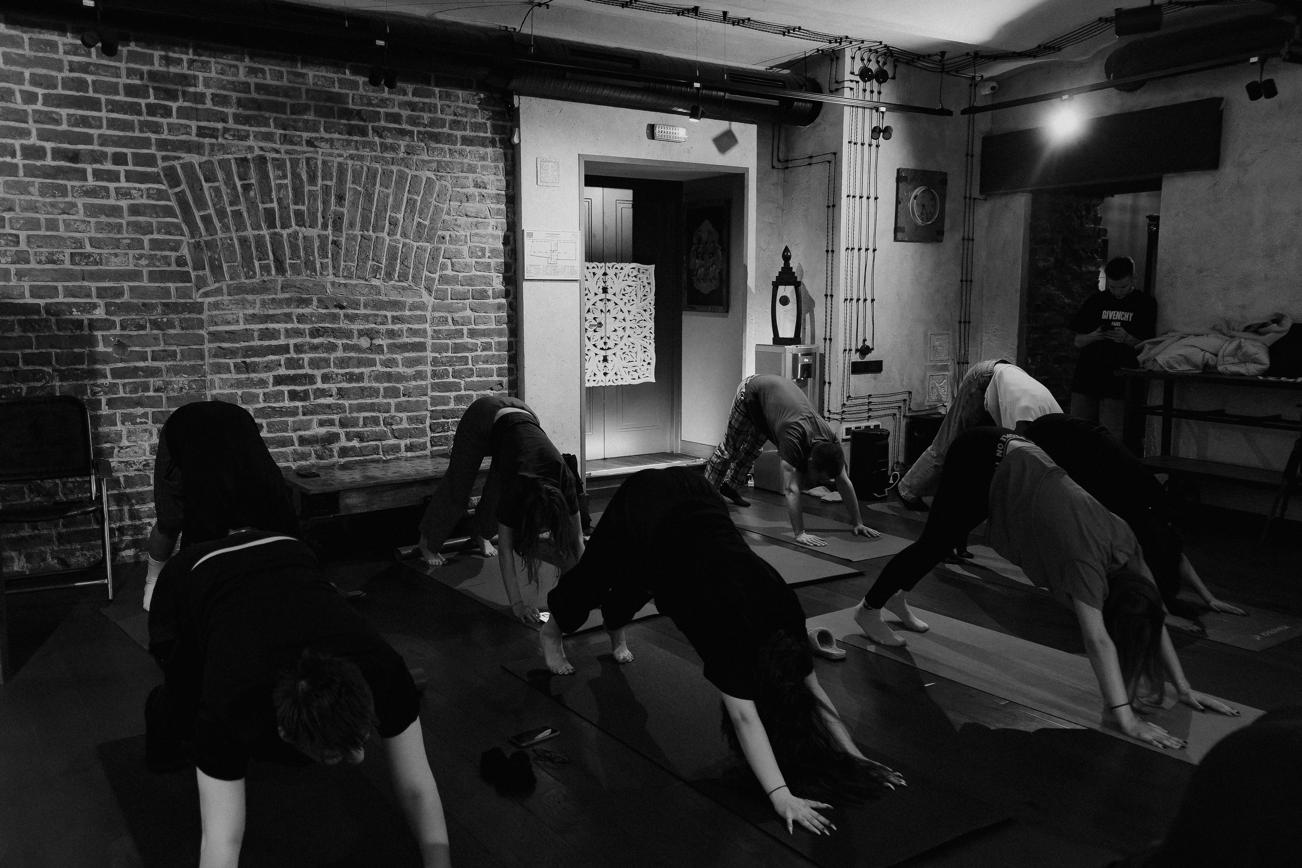 YOGA. NOIZOMAX Художественный фотограф в Дубай