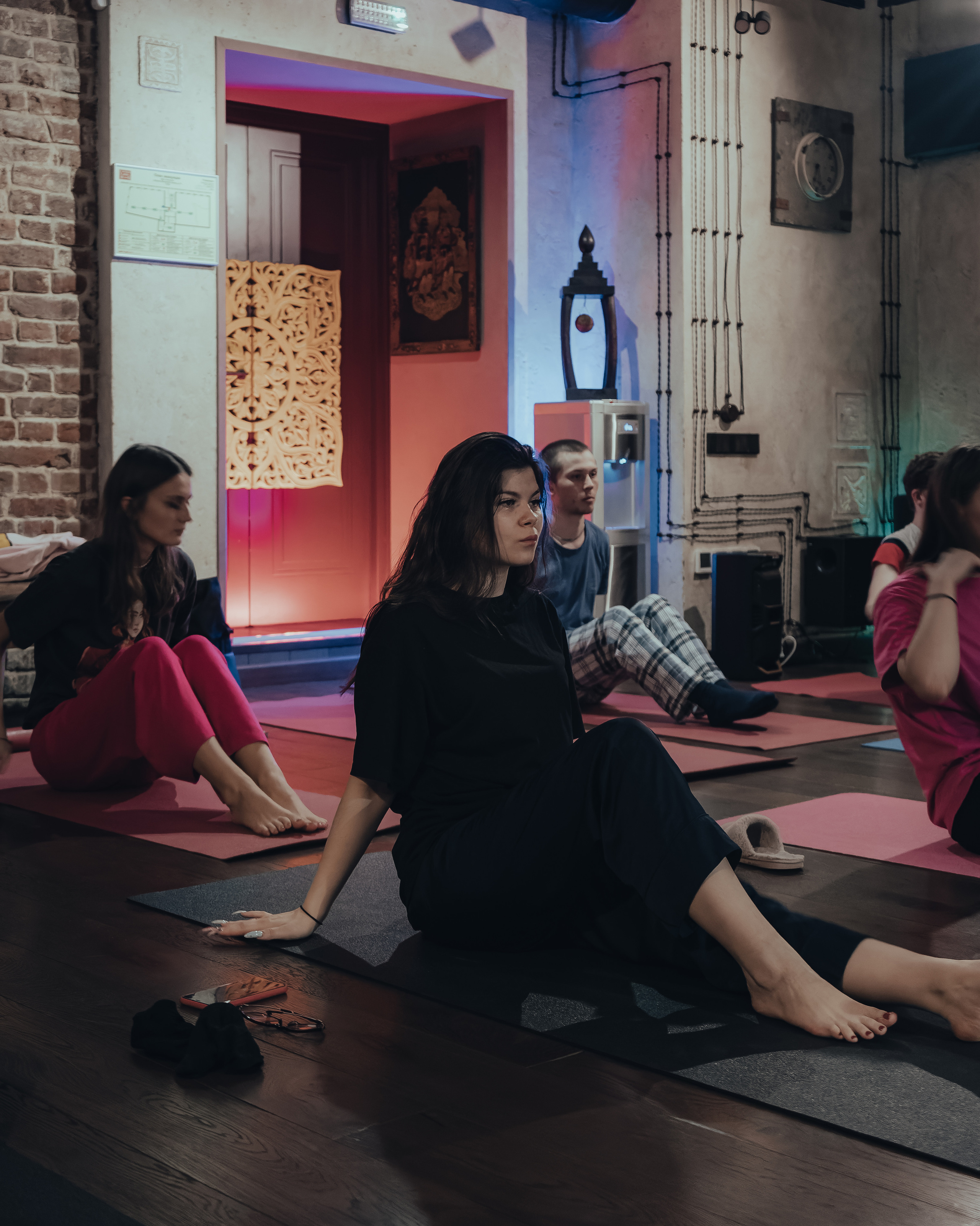 YOGA. NOIZOMAX Художественный фотограф в Дубай