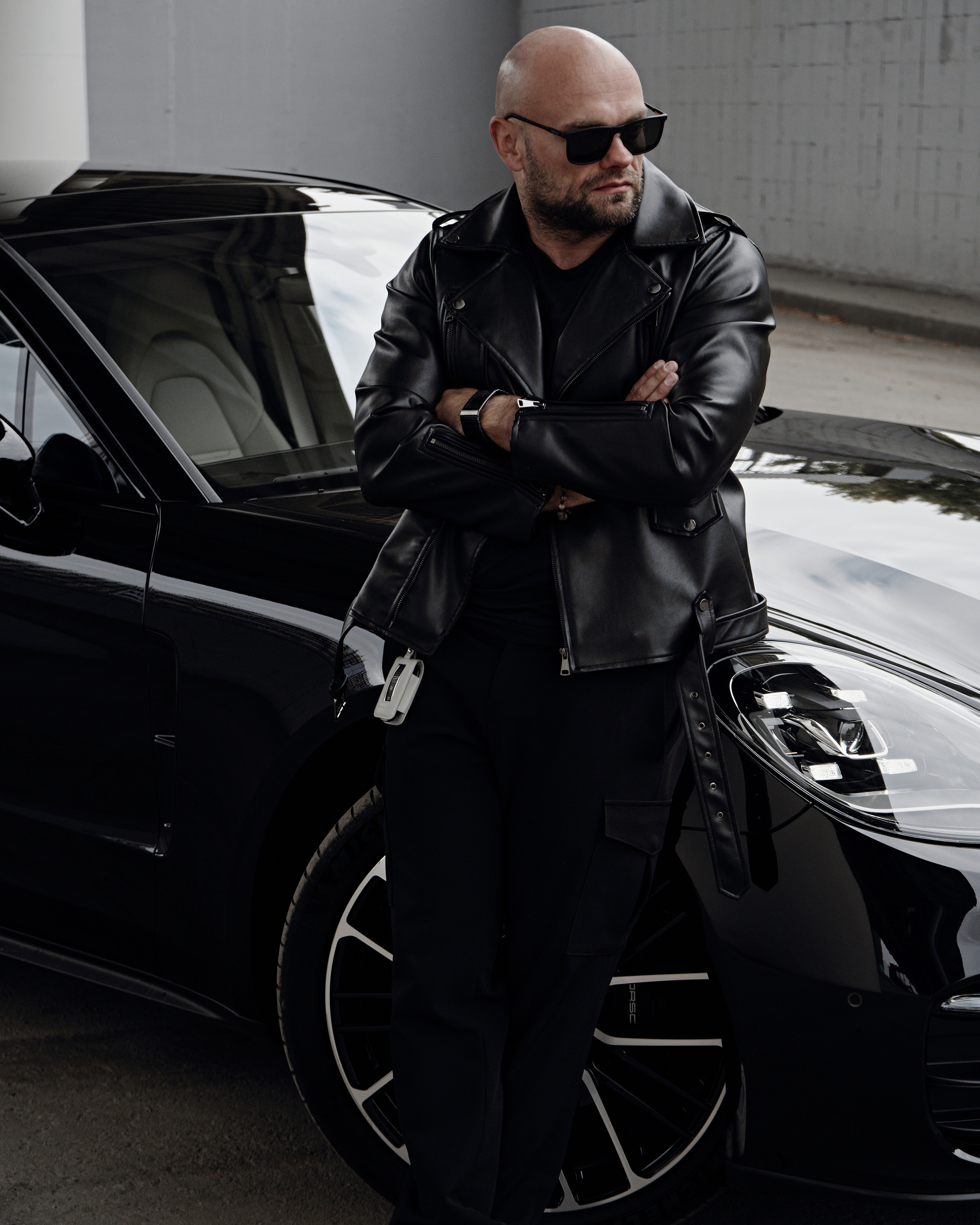 PORSCHE. NOIZOMAX Художественный фотограф в Дубай