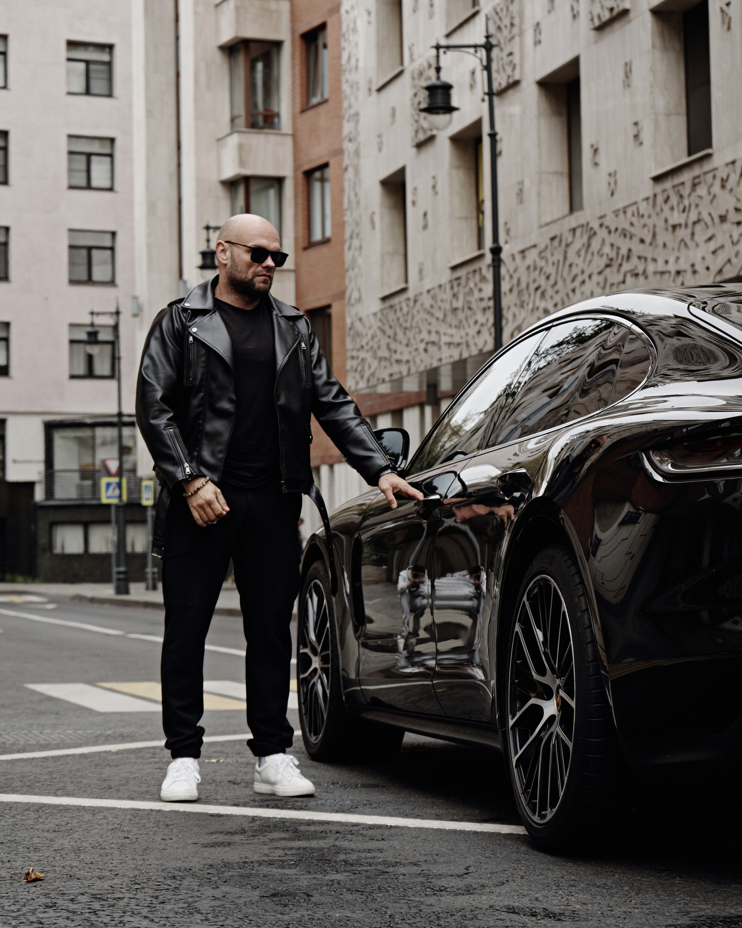 PORSCHE. NOIZOMAX Художественный фотограф в Дубай