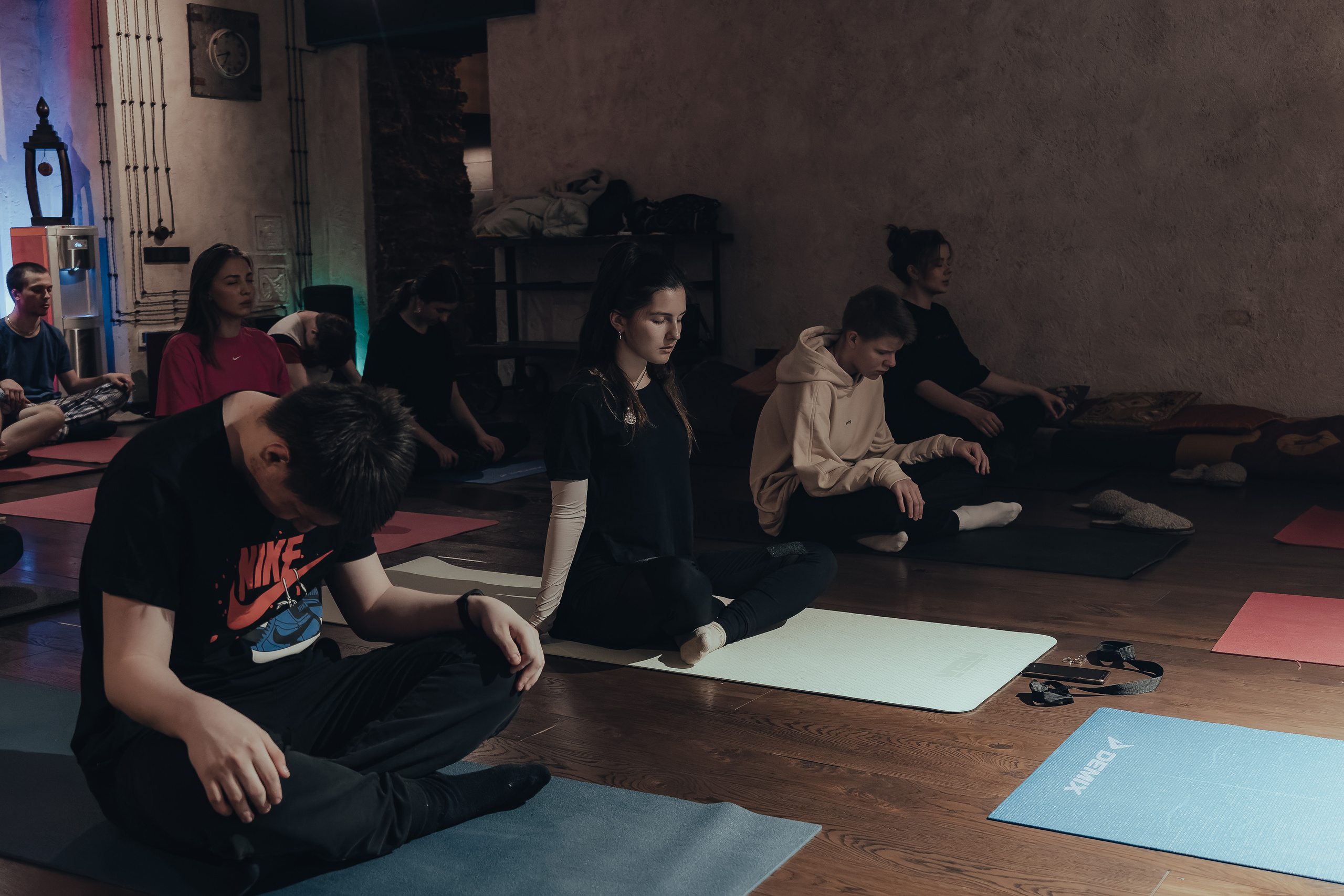 YOGA. NOIZOMAX Художественный фотограф в Дубай