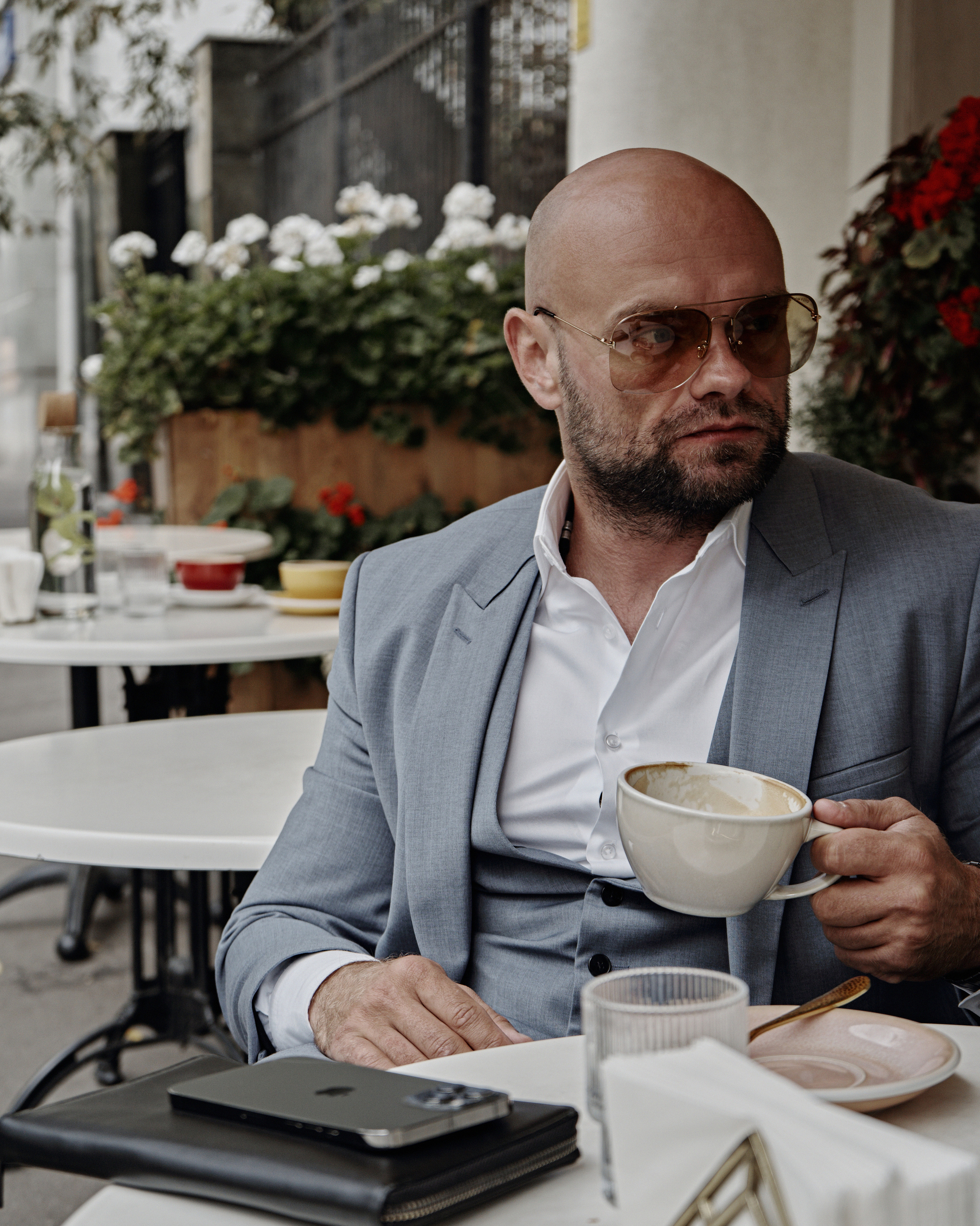 PORSCHE. NOIZOMAX Художественный фотограф в Дубай