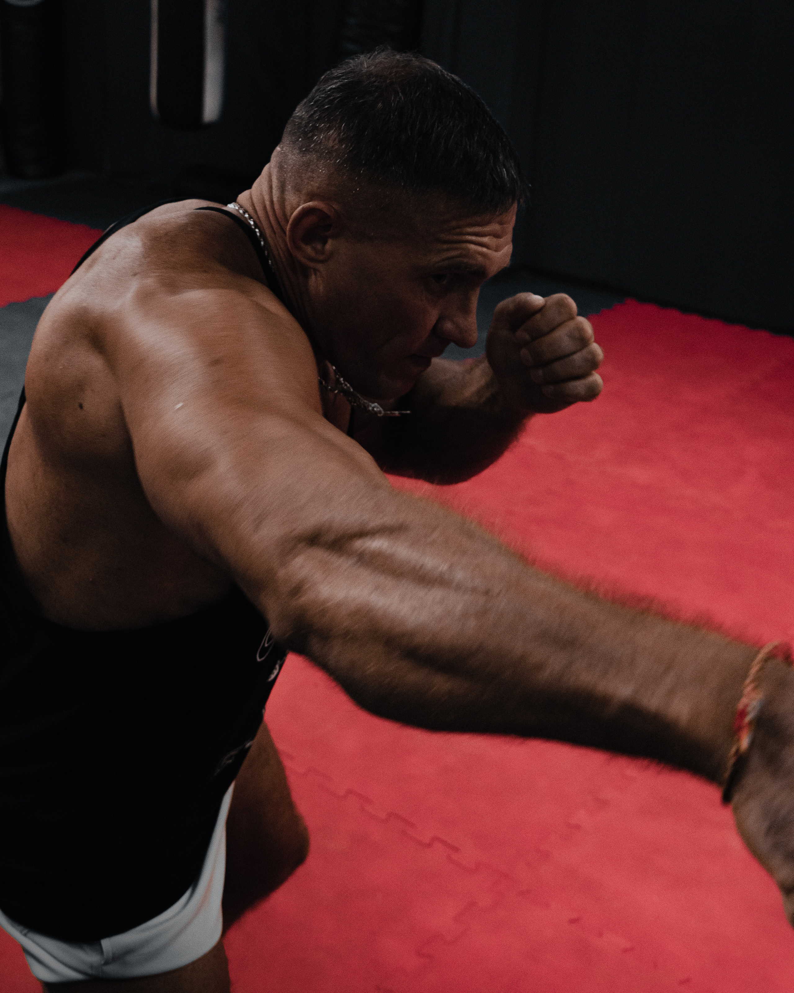 PASHA. NOIZOMAX Художественный фотограф в Дубай