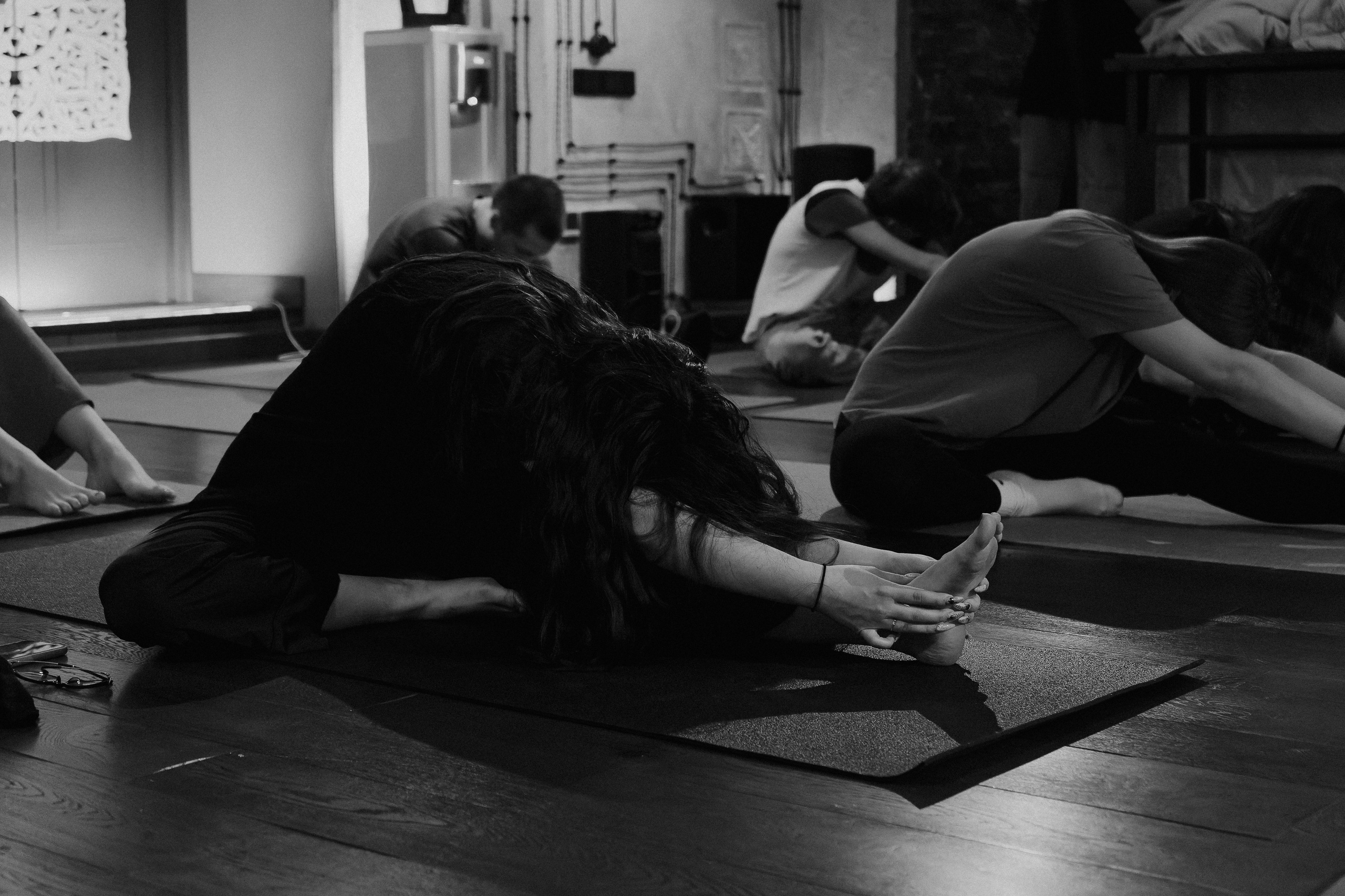 YOGA. NOIZOMAX Художественный фотограф в Дубай