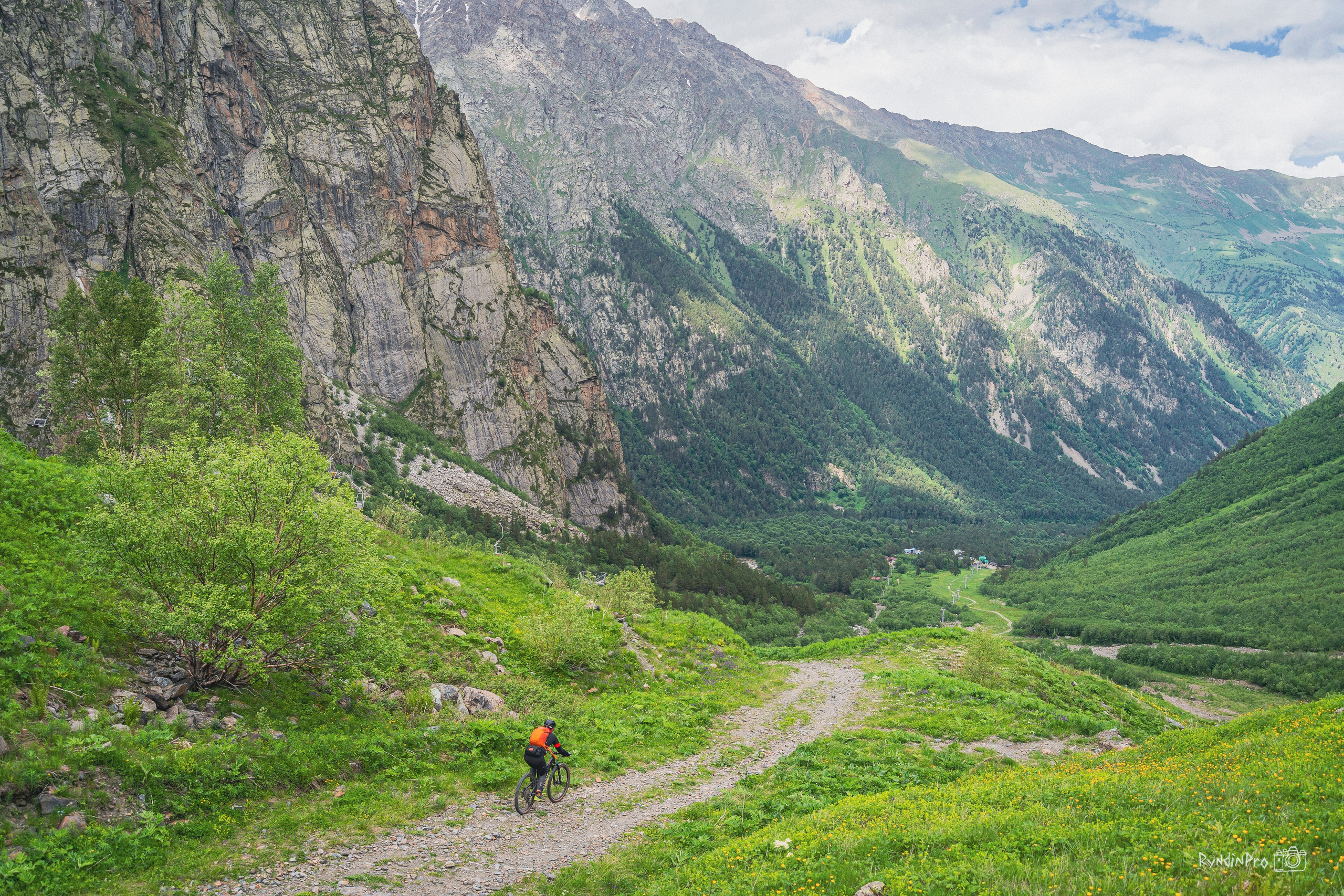 Велотур Осетия 16.06.2024 Ковальтур. Репортажный фотограф в Краснодаре Рындин Дмитрий